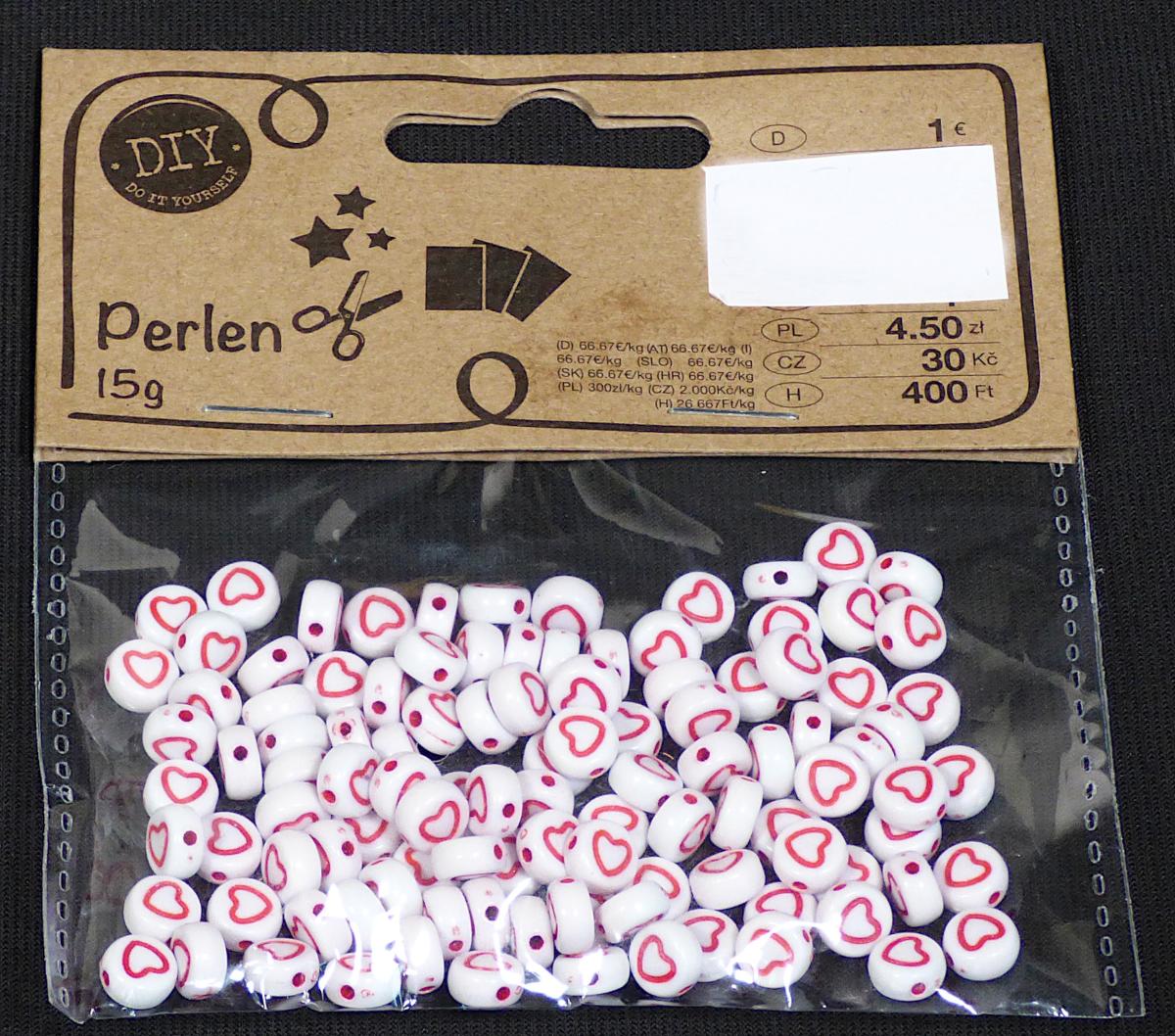 Es handelt sich um zylindrische Perlen aus Kunststoff (Durchmesser etwa 6 mm), welche jeweils mit einer zentrischen Bohrung zum Auffädeln versehen und auf zwei Außenseiten mit Herzen bedruckt sind. Sie dienen dazu Ketten oder Armbänder zu bilden. Die Perlen sind zu etwa 110 Stück in einem Kunststofffolienbeutel mit Pappreiter mit Eurolochung verpackt.

Abbildung siehe Anlage.

Derartige Waren gehören als "andere Drucke" zur Codenummer 4911 99 00 00 0 des Zolltarifs.