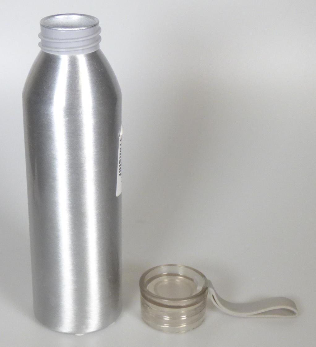 Es handelt sich um aus Aluminium (charakterbestimmend) gefertigte zylindrische
Trinkflaschen mit einem Fassungsvermögen von 500 m, deren Flaschenhälse jeweils
ein Außengewinde aus Kunststoff zur Aufnahme eines abschraubbaren Kunststoffdeckels
aufweisen. Am Deckel ist eine Schlaufe aus einem Kunststoffstreifen angebracht.

Abbildung siehe Anlage.

Derartige Erzeugnisse gehören als "andere Haushalts- oder Hauswirtschaftsartikel aus
Aluminium" zum TARIC-Code 7615 1080 90.