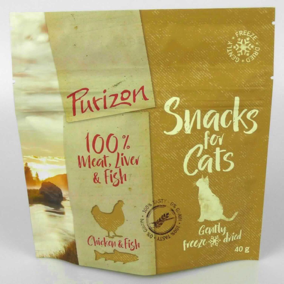 Ergänzungsfuttermittel für Katzen. Der Katzensnack wird aus verschiedenen tierischen Erzeugnissen hergestellt und am Ende gefriergetrocknet. Es liegen vertrauliche Informationen vor.

Originalstandfolienbeutel in Aufmachung für den Einzelverkauf als Katzenfutter, darin trockene, weiche, homogen erscheinende Stücke (Kantenlänge ca. 0,7 cm bis 1,0 cm).
Glucose, Glucosesirup, Maltodextrin, Maltodextrinsirup, Stärke und Milcherzeugnisse (laut Angabe): nicht enthalten.
Durch die Verarbeitung sind wesentliche Merkmale der Ausgangserzeugnisse verloren gegangen.

Zubereitung von der zur Fütterung verwendeten Art, Hunde- und Katzenfutter, in Aufmachung für den Einzelverkauf, weder Glucose, Glucosesirup, Maltodextrin, Maltodextrinsirup, Stärke noch Milcherzeugnisse enthaltend.