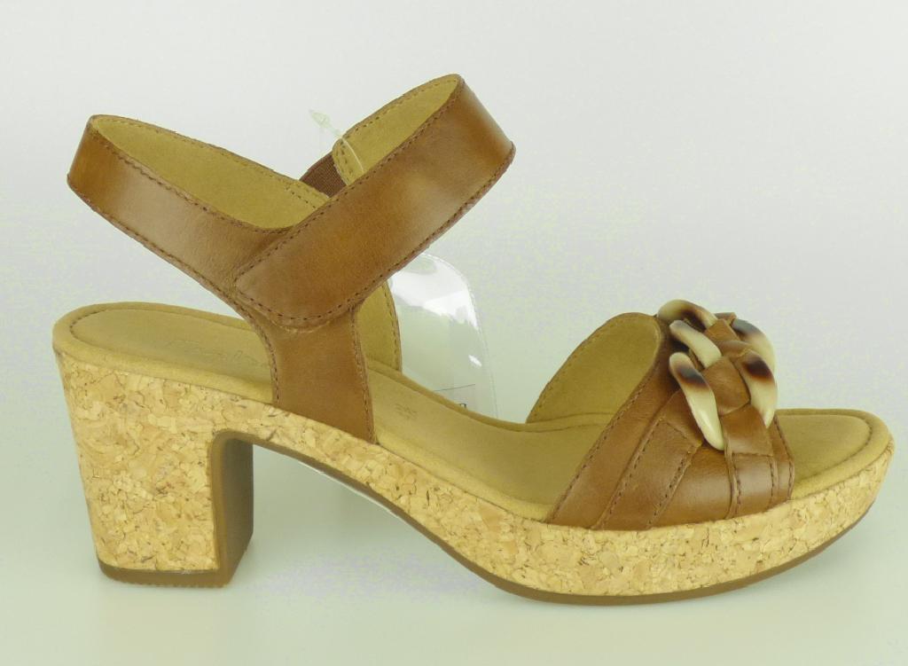Sandalen mit Absatz, Größe 4,5, Foto siehe Anlage,
- mit Laufsohlen aus Kautschuk/Kunststoff; ohne Hauptsohle aus Holz,
- mit zehenfreiem Oberteil (nicht geschlossenes Blatt) aus Leder (den größten Teil der Außenfläche
  bildend) und Spinnstoff,
- auf das Oberteil sind Verstärkungsteile aus Leder aufgesetzt,
- mit Kunststoffringen verziert,
- mit Klettverschluss,
- nicht den Knöchel bedeckend,
- mit einer größten Höhe des Absatzes und der Sohle von ca. 7 cm.

"Schuhe mit Laufsohlen aus Kautschuk/Kunststoff und Oberteil aus Leder, andere als in den 
 Unterpositionen 6403 1200 bis 6403 9905 genannte, mit nicht geschlossenem Blatt, mit Absatz
 und Sohle mit einer größten Höhe von mehr als 3 cm"
