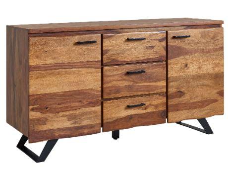 Es handelt sich bei dem „Sideboard 145 cm“ um ein aus verschiedenen Stoffen zusammengesetztes Möbel mit den Maßen 145 cm x 82 cm x 45 cm (B x H x T).
Das Erzeugnis besteht im Wesentlichen aus einem Holzkorpus mit drei mittleren Schubfächern, zwei Türen und einem Metallgestell.

Der stoffliche Charakter der aus verschiedenen Stoffen zusammengesetzten Ware wird aufgrund der Bedeutung für die Verwendung und aufgrund des äußeren Erscheinungsbildes vom Holz bestimmt.

Das auf den Boden zu stellende Erzeugnis dient zur Ausstattung von Wohnungen, insbesondere zur Ablage bzw. Aufbewahrung von Gegenständen und kann aufgrund seiner Gestaltung in unterschiedlichen Bereichen der Wohnung (z. B. Schlafzimmer, Wohnzimmer, Diele) verwendet werden.

Die verpackte Ware wird als "anderes als von den Positionen 9401 und 9402 erfasstes Möbel, aus Holz, ohne speziellen Raumbezug" eingereiht.