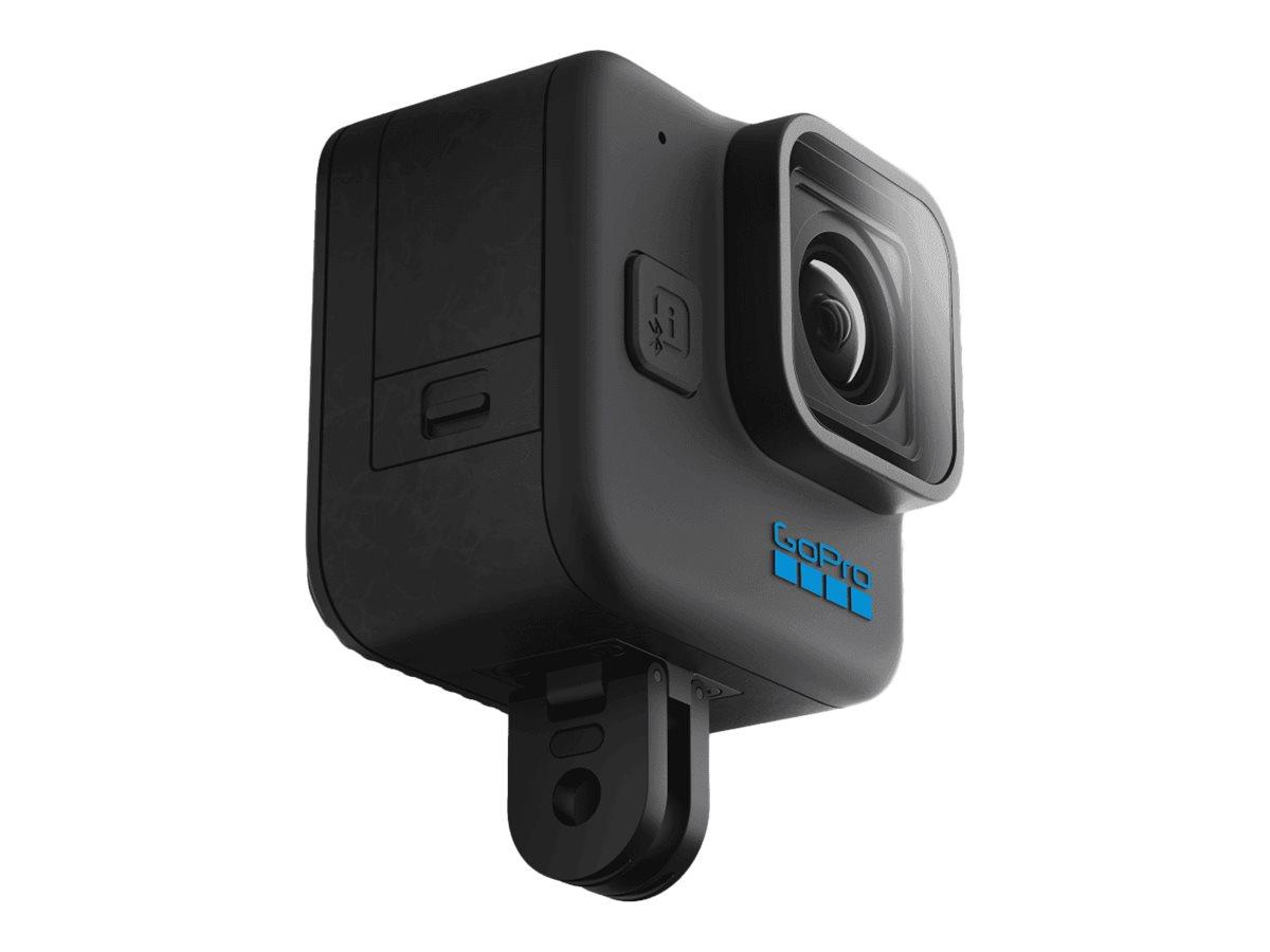 Digitales Videokameraaufnahmegerät (Abbildung siehe Anlage)
- aus einem Bildsensor, Signalverarbeitungselektronik, Objektiv, Mikrofon,
  Lautsprecher, WLAN-/Bluetooth-Modul und GPS-Empfänger in einem Gehäuse
  (Abmessungen: 52,4 x 38 x 51,2 mm) mit Statusdisplay, Bedienelement, Speicher-
  kartenschacht, USB-C-Anschluss und Akkumulator,
- zur Aufnahme, Speicherung und Wiedergabe von Videos mit Ton mit einer Auflösung
  von bis zu 5312 x 2988 Pixel bei maximal 60 fps - kennzeichnende Haupttätigkeit -,
  zum Senden, Konvertieren und Empfangen von digitalisierten Signalen in einem
  drahtlosen Netzwerk sowie zum Empfangen der von Satelliten ausgestrahlten
  GPS-Signale,
- zusammen mit Beipack (USB-C-Kabel, Befestigungsmaterial, Schutzhülle) in einer
  gemeinsamen Verkaufsumschließung.
Das Videokameraaufnahmegerät bestimmt den Charakter des Ganzen.

"Videokameraaufnahmegerät, nicht von den Codenummern 8525 8100 000 bis 8525 8300 000 erfasst (Videokameraaufnahmegerät - kennzeichnende Haupttätigkeit - in Kombination mit Kommunikationsgerät und Funknavigationsempfangsgerät, in Warenzusammenstellung mit nicht charakterbestimmendem Beipack, in Aufmachung für den Einzelverkauf)"