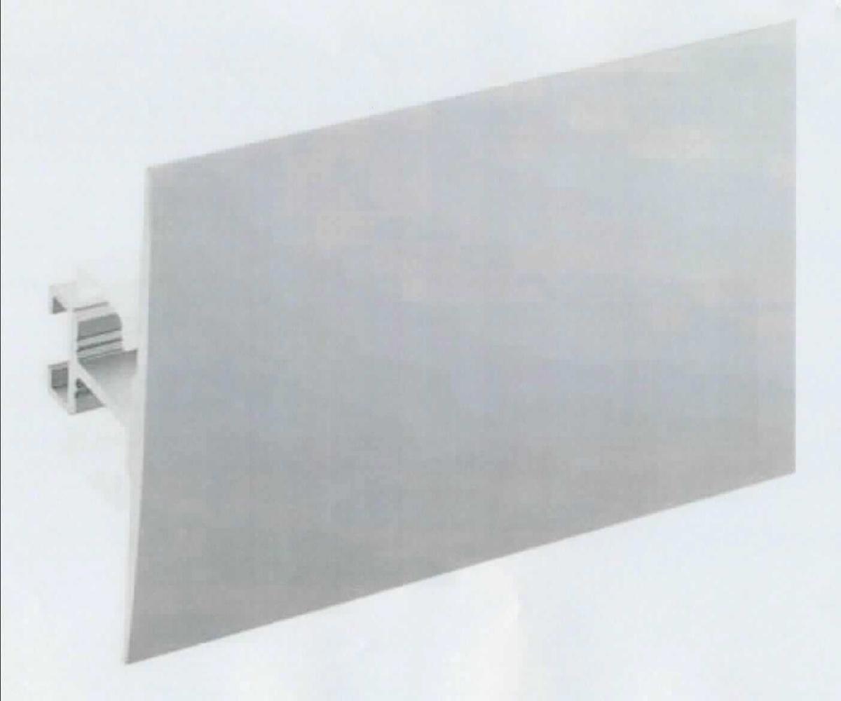 Profil aus einer Aluminiumlegierung

Bei der Ware handelt es sich nach den Angaben um ein T-förmiges metallisches Profil mit einem über die gesamte Länge von 2 m gleichbleibenden Querschnitt. Die Erzeugnisse sind aus einer Aluminiumlegierung (T5 6063) gefertigt und eloxiert. 
Die Ware wird zur Wandmontage für LED Streifen verwendet.
Eine Einreihung als erkennbares Teil eines Beleuchtungskörpers der Position 9405 ist ausgeschlossen.

Die Ware ist als "anderes Profil aus einer Aluminiumlegierung" in den TARIC-Code 7604 2990 90 einzureihen.