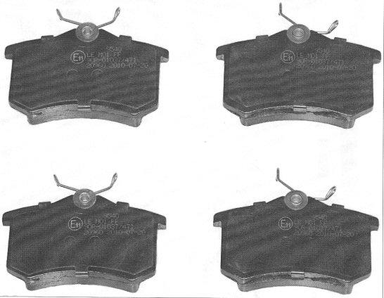Scheibenbremsbeläge, sog. Bremsbelag Pkw 9540, Foto siehe Anlage,
- in Form eines vierteiligen Sortiments von spezifisch gefertigten, flachen, leicht gebogenen Er-
  zeugnissen,
- laut Antrag:
- - mit Belagträger aus unedlem Metall und darauf einseitig befestigten Reibbelägen aus einer 
    asbestfreien Reibbelagmischung,
- - mit einer Länge von ca. 87 mm, einer Höhe von ca. 52,75 mm und einer Dicke von ca. 17,2 mm,
- - weder für die industrielle Montage bestimmt noch vom TARIC-Code 8708 3091 20 erfasst,
- werden in Scheibenbremsanlagen von Personenkraftwagen verbaut,
- dienen gemeinsam mit den Bremsscheiben dazu, die Bewegungsenergie des Fahrzeuges durch
  Reibung zwischen den Bremsbelägen und der Bremsscheibe in Wärmeenergie umzuwandeln,
  um so eine Geschwindigkeitsverringerung des Fahrzeugs zu erzielen,
- aufgrund der objektiven Merkmale (u. a. Form) und Eigenschaften erkennbar hauptsächlich für
  Kraftfahrzeuge des Kapitels 87 bestimmt.

"Teile für Kraftfahrzeuge der Position 8703 (Scheibenbremsbeläge), Teile für Bremsen, nicht für die
industrielle Montage, für Scheibenbremsen, andere als im TARIC-Code 8708 3091 20 0 genannte"
