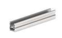 Bei den sog. „Innenverbinder Pro“ handelt es sich um ein in etwa H-förmige Profile (Außenabmessungen H x B x L = ca. 31,5 mm x ca. 26, 6 mm x ca. 200 mm) aus einer Aluminiumlegierung mit gewichtsmäßig vorherrschendem Aluminiumgehalt. In der Profilansicht befindet sich unter dem mittleren Schenkel des Profils zwei über die gesamte Länge laufende Nuten, in die eine Klemmplatte aus Federstahl eingeschoben ist.
Die Erzeugnisse dienen als Verbindungsstück für zwei Modultrageprofile der Astin (nicht Gegenstand der vZTA), im Rahmen einer herstellerspezifischen Tragekonstruktion für Solarmodule. Die Modultrageprofile werden auf die Erzeugnisse aufgeschoben.
- Angaben laut Antragstellerin -

Das Aluminium herrscht gewichtsmäßig gegenüber dem Stahl vor.

Abbildung siehe Anlage.

Derartige Erzeugnisse gehören als "andere (als in den TARIC-Codes 7610 9090 10 bis 7610 9090 92 genannte) Konstruktionsteile aus Aluminium" zum TARIC-Code 7610 9090 95.