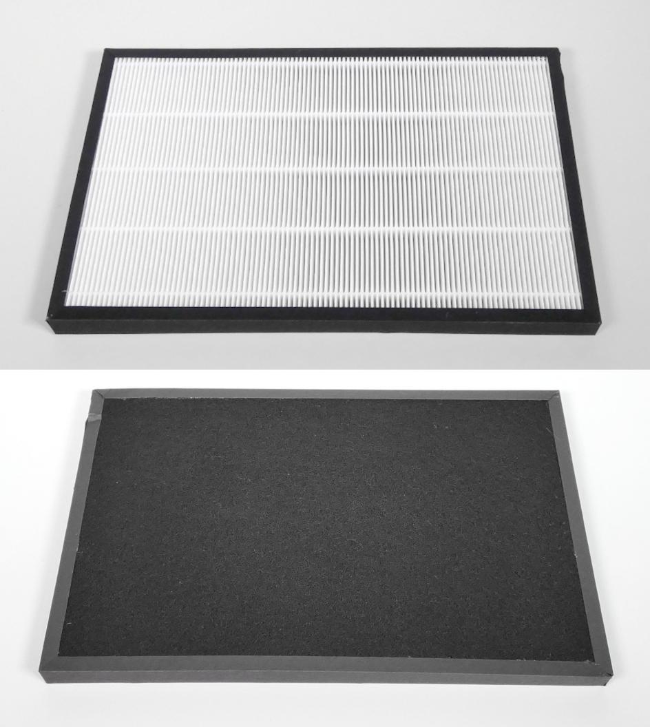 Filtereinsatz, sog. Kombinationsfilter für Luftreiniger, Foto siehe Anlage,
- quaderförmig, mit den Abmessungen (L x B x H) von ca. 37 cm x 24 cm x 2 cm,
- aus einem System mit zweifachem Aufbau:
- - auf einer Seite aus einem lamellenartig gefalteten, zweilagigen Vliesstoff aus synthetischen
    Chemiefasern (sog. HEPA-Filter gegen Feinstaub, Pollen, Allergene, Schimmelsporen),
- - auf anderen Seite aus einem mit Aktivkohle überzogenen bzw. getränkten Vliesstoff aus synthe-
    tischen Chemiefasern (zur Adsorption von Gerüchen, flüchtigen organischen Verbindungen und
    gasförmigen Schadstoffen),
- in einem Rahmen aus augenscheinlich schwarzer Pappe eingeklebt,
- zur Verwendung als Luftreiniger in z. B. Wohnräumen,
- durch Zusammenfügen konfektioniert,
- weist von der Konzeption her besondere Merkmale auf, die erkennen lassen, dass es sich um eine
  Ware des technischen Bedarfs aus Spinnstoffen handelt.

"Ware des technischen Bedarfs aus Spinnstoffen, aufgeführt in Anmerkung 8 zu diesem Kapitel,
 andere als in den TARIC-Codes 5911 1000 00 bis 5911 9099 50 genannte"