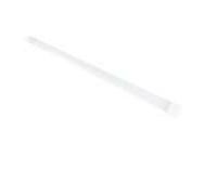 Bei der sog. LED Deckenleuchte Cristal 35 W, Art. 3202013520 handelt es sich um eine elektrische Deckenleuchte, im Wesentlichen bestehend aus einem quaderförmigen, ca. 1200 mm x 80 mm x 31 mm (L x B x H) großen Gehäuse aus Kunststoff mit integriertem LED-Leuchtmittel (nicht austauschbar), einer weißen transparenten Kunststoffabdeckung, seitlichen Kunststoffenden und elektrischer Ausstattung (u. a. Vorschaltgerät und Netzteil).
Die Leuchte ist dazu bestimmt, direkt an den elektrischen Strom angeschlossen zu werden.
Sie dient der Innenbeleuchtung und ist zur Deckenmontage vorgesehen.

Techn. Daten (auszugsweise):
- Lichtstrom: 4550 lm
- Farbtemperatur: 4000 K
- Leistung: 35 W
- Schutzart: IP 20

Das Erzeugnis ist als "Leuchte, anderweit weder genannt noch inbegriffen, elektrische Deckenleuchte, ausgenommen solche von der für öffentliche Plätze oder Verkehrswege verwendeten Art, ausschließlich zur Verwendung mit LED-Lichtquellen bestimmt, aus Kunststoff, nicht für zivile Luftfahrzeuge" einzureihen.