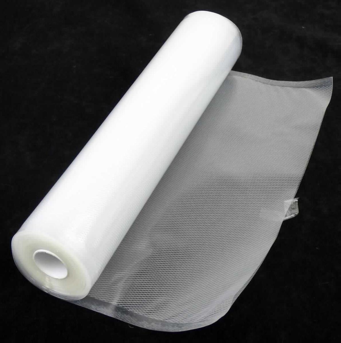 Angaben des Antragstellers:
Vakuumierfolie auf Rollen 30 x 60

Feststellungen an einem Warenmuster:
Es wurden zwei aufgerollte, flachliegende, transparente Schläuche aus Kunststoff mit einer strukturierten Oberfläche auf der Innenseite vorgelegt (Breite: ca. 30 cm). 

Befund:
Es liegen biegsame Schläuche aus Kunststoff im Sinne der Unterposition (KN) 3917 3200 vor.