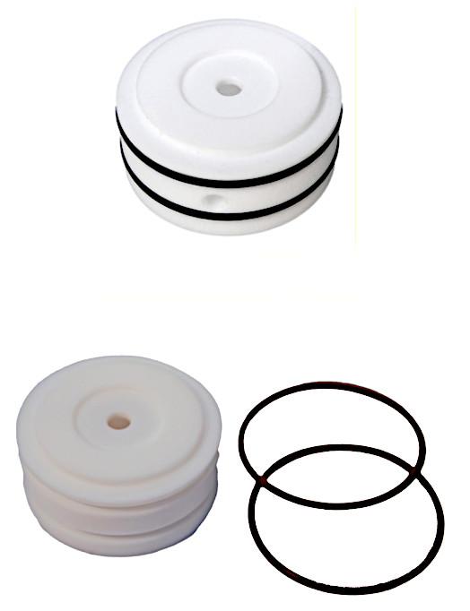 Sog. Isolierkörper (Artikel Nr. 75360118), im Wesentlichen bestehend aus einem weißen, ringförmigen Kunststoffkörper mit einem Außendurchmesser von 44,8 mm, einem Innendurchmesser von 18 mm und einer Höhe von 25,4 mm. Der Isolierkörper besitzt seitliche Einkerbungen und einseitig eine kreisförmige Aussparung. Der Innendurchmesser verjüngt sich bei einer Höhe von 21,4 mm auf 9 mm. Die Ware wurde speziell nach technischer Zeichnung gefertigt. Sie ist Bestandteil der Funkenstandsbaugruppe eines Spektrometers (nicht Gegenstand dieser vZTA-Entscheidung) und dient zur Isolierung der Elektrode, um den Funkenüberschlag von der Elektrodenhalterung zum Funkenstand zu verhindern.

Zur äußeren Form siehe Abbildung in der Anlage.

Die Ware wird als "Teil, erkennbar hauptsächlich bestimmt für ein Gerät für physikalische oder chemische Untersuchungen" eingereiht.
