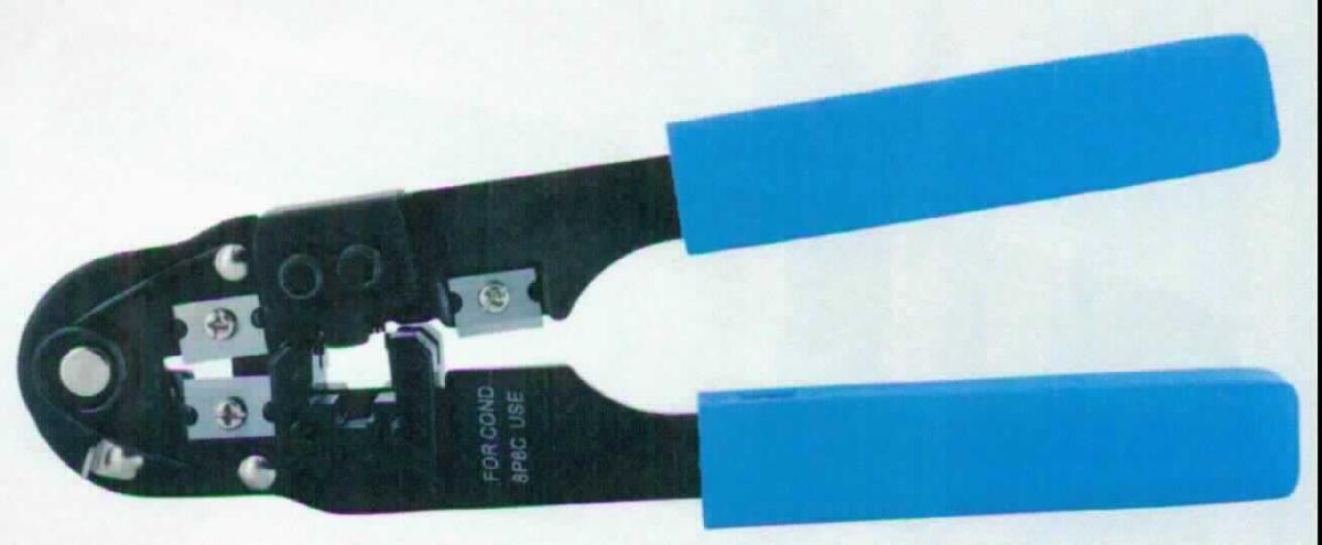 "Crimpzange";

- mit freiem Arm zu handhabende Zange

- vollständig (enschließlich arbeitendem Teil) aus unedlem Metall, mit Handgriffüberzügen 
  aus Kunststoff

- zum Crimpen von RJ45-Steckern sowie zum Schneiden und Abisolieren von Kabeln

Abbildung siehe Anlage.

Derartige Erzeugnisse gehören als "andere Zangen, mit arbeitendem Teil aus unedlem Metall" zur Codenummer 8203 2000 00 0 des Zolltarifs.