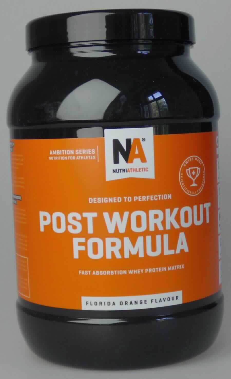 Lebensmittelzubereitung; Molkenproteinisolat, Molkenproteinhydrolysat und Aminosäuren, als Pulver,
Geschmacksrichtung Florida Orange Flavour

Vorgelegt wurde ein hellgelbes, zum Klumpen neigendes Pulver mit leichtem Citrusgeruch in einer schwarzen 
Original-Kunststoffdose (650 g) mit Schraubdeckel, Aromasiegel, Messlöffel und bunt bedrucktem Etikett.

Milchfett*: weniger als 1,5 GHT
Saccharose/Isoglucose*: weniger als 5 GHT
Stärke/Glucose*: weniger als 5 GHT
*: gemäß Antragsangaben

Lebensmittelzubereitung, anderweit weder genannt noch inbegriffen; Eiweißkonzentrat, weniger als 1,5 GHT Milchfett und weniger als 5 GHT Saccharose oder Isoglucose, 5 GHT Glucose oder Stärke enthaltend.