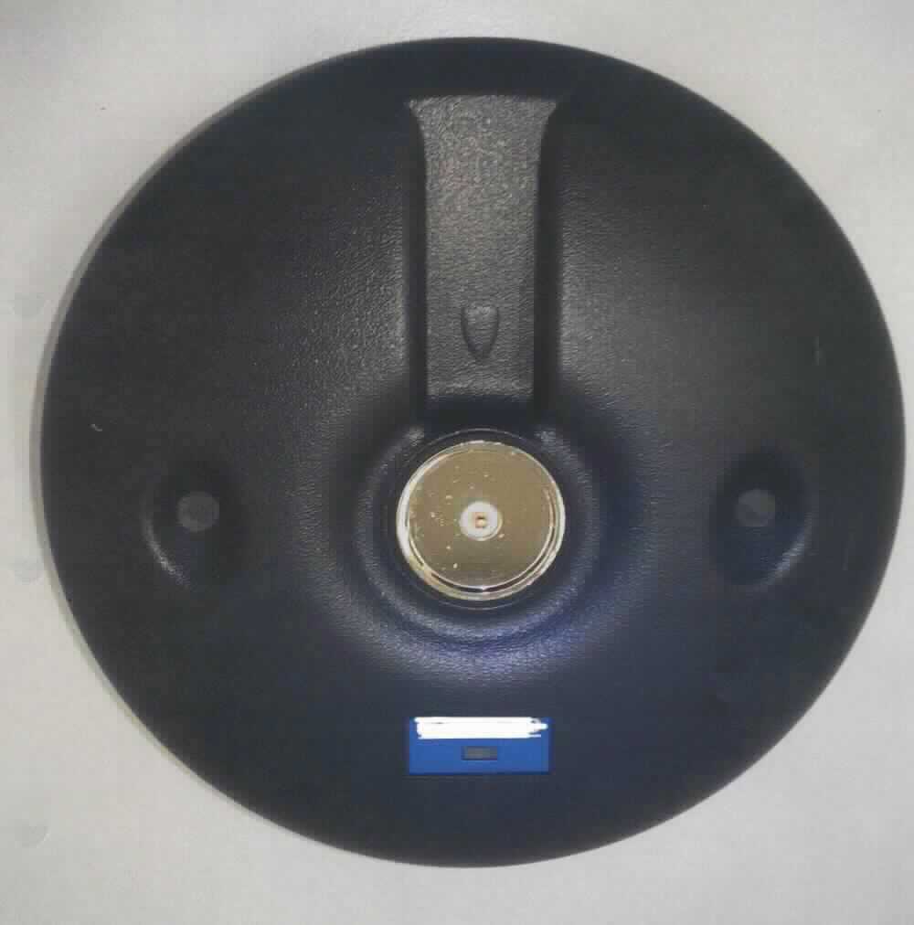Lesegerät, in Form einer Warenzusammenstellung aus Kabel, CD-ROM und Schlüsselleser (charakterbestimmend im Hinblick auf die Verwendung). Das Gerät besteht im Wesentlichen aus einer mit aktiven und passiven Bauelementen bestückten, gedruckten Schaltung in einem 120 x 28 x 82 mm großen Gehäuse mit RS232-, KBW- und USB-Schnittstelle. Es dient zum Auslesen von Daten sog. Dallas-Keys.
Die Bestandteile der Zusammenstellung sind gemeinsam für den Einzelverkauf aufgemacht.

Die Ware wird als "Maschine zum Verarbeiten von auf Datenträgern aufgezeichneten codierten Daten, anderweit weder genannt noch inbegriffen" eingereiht.

Anlage: 1 Abbildung