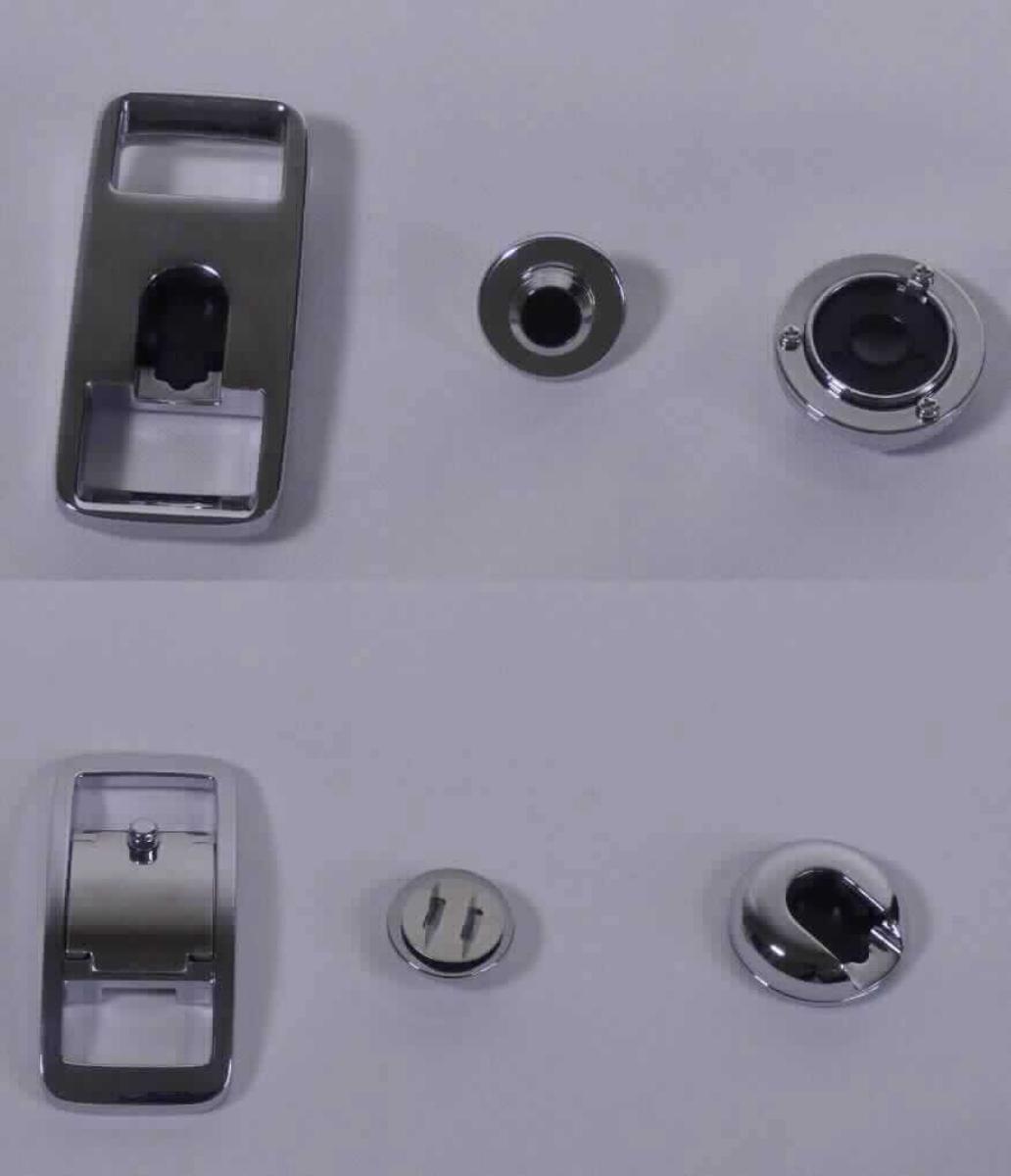 Es handelt sich um aus unedlem Metall und Kunststoff gefertigte Erzeugnisse mit kreisrundem Umriss, die zu einer Seite hin abgerundet sind und an der anderen Seite einen mit drei Schrauben befestigten Ring aufweisen. An der abgerundeten Seite befindet sich eine längliche Aussparung mit zwei seitlichen Rastbacken. Die Erzeugnisse sind zusätzlich mit einem Magneten ausgestattet.
Sie dienen als Teil eines Verschlusses zur Aufnahme eines entsprechend gearbeiteten Gegenstücks (nicht Gegenstand dieser vZTA) und werden an Bekleidung, Taschen, Gürteln, Gurtbändern usw. verwendet.
- Antragstellerangaben -
Außendurchmesser: ca. 27 mm; Höhe: ca. 9 mm.

Unedles Metall bestimmt insbesondere aufgrund seines Umfangs und Wertes den Charakter der aus verschiedenen Stoffen zusammengesetzten Waren.

Abbildung siehe Anlage.

Derartige Erzeugnisse gehören als "Teile aus unedlen Metallen von Verschlüssen aus unedlen Metallen, für Kleidung oder Bekleidungszubehör, Lederwaren oder andere konfektionierte Waren" zum TARIC-Code 8308 9000 90.