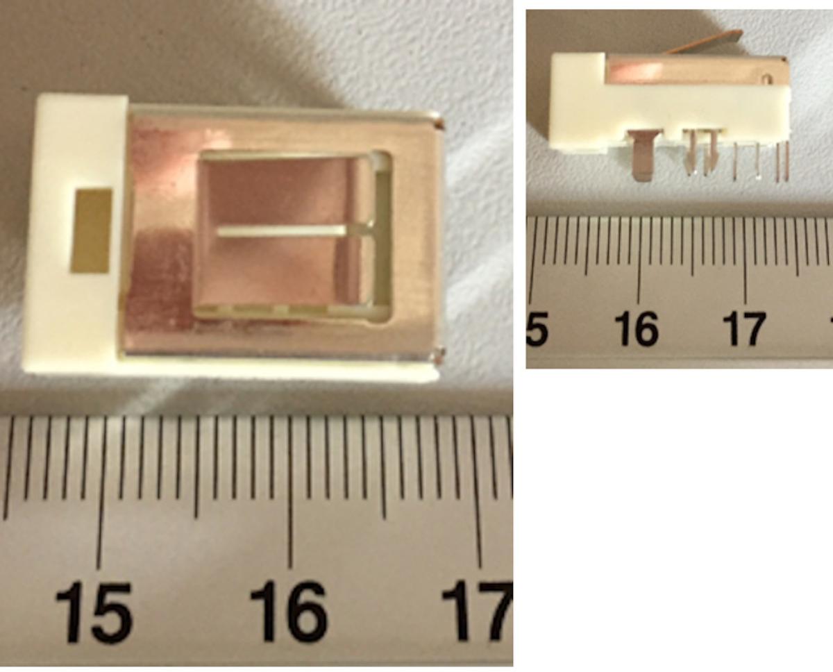 02P Connector,
- bestehend aus einem annähernd quaderförmigen Kunststoffgehäuse, teilweiser Metallabdeckung sowie einer  innenliegenden Kontaktbuchse mit Kontaktpins,
- für eine Spannung von weniger als 1000 V,
- zum Herstellen einer elektrischen Verbindung durch Einstecken eines entsprechenden Gegenstückes
  nach Montage (Auflöten) auf einer Leiterplatte (gedruckte Schaltung).

Die Ware ist als "elektrisches Gerät zum Verbinden von elektrischen Stromkreisen, für eine Spannung von 1000 V oder weniger, Steckvorrichtung, für  gedruckte Schaltungen" einzureihen.

Anlage: 1 Abbildung