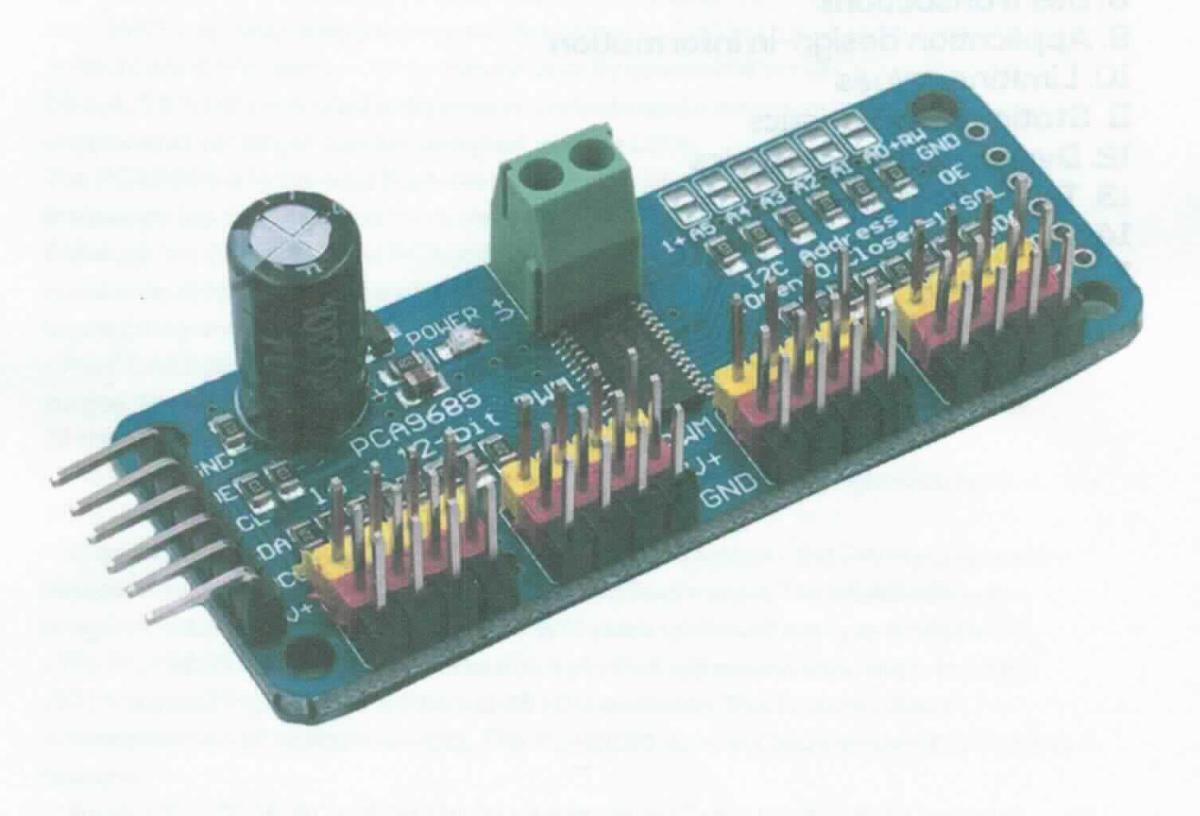 PCA9685 Servotreiber,
Speicherprogrammierbare Steuerung, als Multifunktionsmaschine aus einer elektronischen Schaltung mit aktiven (u.a. Mikrocontroller) und passiven Bauelementen, mit mehreren elektrischen Anschlüssen, mit 16 Ausgangskanälen zum Anschluss an LED oder andere Geräte (z.B. Elektromotoren), zur Erzeugung von PWM-Signalen in unterschiedlicher Frequenz und Dauer, jeder Kanal ist einzeln steuerbar, für eine Betriebsspannung von 6 V,
des Weiteren zur Erzeugung eines mehrphasigen, pulsweitenmodulierten Gleichstroms (Wechselstrom) zum Antrieb von Elektromotoren.
Die Steuerfunktion stellt die Hauptfunktion dar.
Zur Verwendung in LED-Beleuchtungssystemen und dabei zum Erzeugen von farbigem Dauerlicht, Lichtblitzen und anderen Lichtprogrammen sowie dem Antrieb von z.B. Elektromotoren.

Die Ware ist als "Steuerung, keine Vermittlungseinrichtung der Position 8517, für eine Spannung von 1000 V oder weniger, kein Steuerschrank für numerische Steuerungen mit eingebauter automatischer Datenverarbeitungsmaschine, speicherprogrammierbare Steuerung, keine Ware der TARIC-Unterpositionen 8537 1091 10 bis 8537 1091 70" einzureihen.