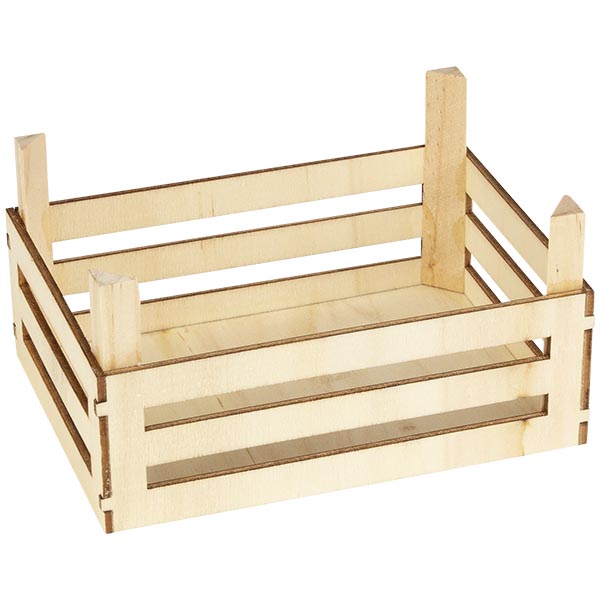 Holzkistchen, Art. 51600 (Abbildung siehe Anlage)
- aus einem rechteckigen Boden und geschlitzten Seitenteilen aus 
  Sperrholz (lt. Antrag), innen an den Ecken mit Holzleisten verstärkt, 
  in der Art einer Obststiege / Gemüsekiste, 
- in den Abmessungen (L x B x H): ca. 14 x 10 x 7 cm, 
- durch einfache Verarbeitung zusammengefügt (Kleben), mit rauher
  Oberfläche, nicht sorgfältig gearbeitet, 
- zum Verpacken und Aufbewahren diverser kleinerer Gegenstände. 

"Kistchen aus Holz"