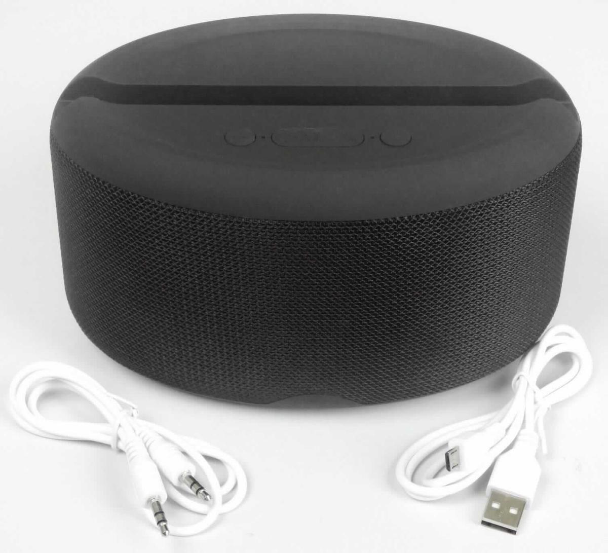 Bluetooth-Lautsprecher Art.Nr. 30942
- aus zwei Lautsprechern, Tonfrequenzverstärker, Mikrofon, Akkumulator, Bluetooth-Sende- 
  und Empfangsmodul in einem ovalen Gehäuse (Abmessungen ca. 175 x 110 x 110 mm) mit Bedien-
  elementen, USB-Anschluss (für die Stromversorgung) und Audio-Eingang (Abbildung siehe Anlage),
- zum Umwandeln elektrischer Tonfrequenzimpulse in Schallschwingungen - kennzeichnende 
  Haupttätigkeit -, zur Tonfrequenzverstärkung und zum drahtlosen Senden und Empfangen von 
  Audiodaten einschließlich Freisprechfunktion,
- zusammen mit Beipack (Kabel und Bedienungsanleitung) in einer gemeinsamen Verkaufs-
  umschließung.
Der Lautsprecher bestimmt den Charakter des Ganzen.

"Mehrfachlautsprecher (Kombination aus Mehrfachlautsprecher - kennzeichnende Haupttätigkeit -,  
 Tonfrequenzverstärker und Apparat für die Kommunikation in einem drahtlosen Netzwerk, 
 in Warenzusammenstellung mit nicht charakterbestimmendem Beipack, in Aufmachung für 
 den Einzelverkauf)"
