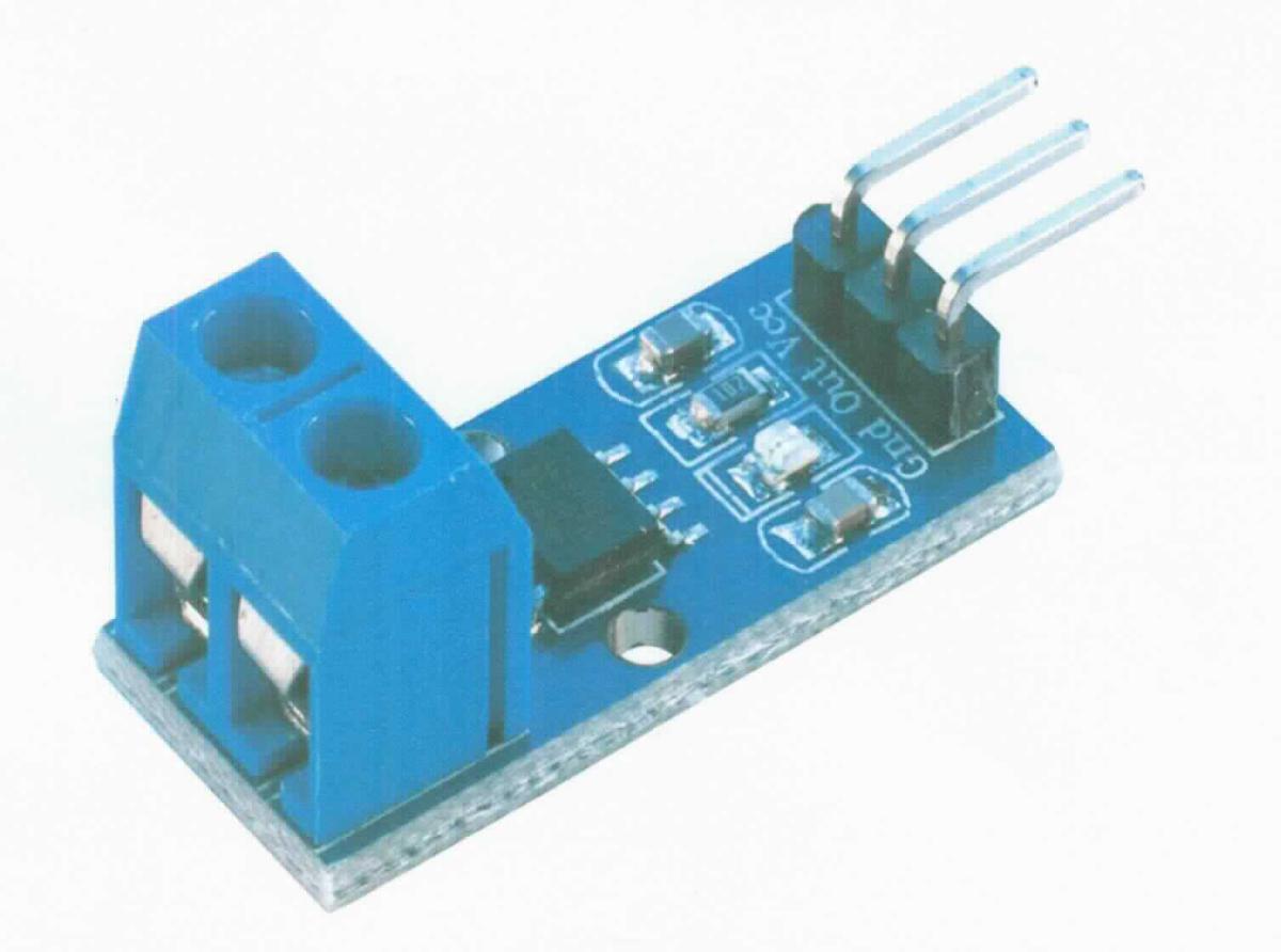 Stromsensor, im Wesentlichen bestehend aus einer mit einem Stromsensor in Form einer elektronischen integrierten Schaltung, einem zweipoligen Anschlussblock mit Schraubklemmen, drei Kontaktstiften sowie weiteren Bauelementen bestückten Leiterplatte (siehe Abbildung in der Anlage). Der nach dem Hall-Effekt-Prinzip arbeitende Sensor dient dem Messen der Stromstärke in einem Bereich von ± 5 A.
Die Ware wird als "Gerät zum Messen oder Prüfen elektrischer Größen (Stromstärke), kein Zähler der Position 9028, anderes als von den Unterpositionen (KN) 9030 1000 bis 9030 3320 erfasst" eingereiht.