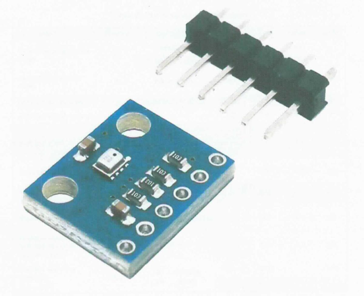 Sog. BMP280 barometrischer Sensor, im Wesentlichen aus einer Leiterplatte (Abmessungen: 15,5 x 12 x 2,5 mm) bestehend, die mit elektrischen und eelektronischen Bauelementen bestückt und mit mehreren Anschlussmöglichkeiten versehen ist (äußere Form: siehe Abbildung in der Anlage).
Die Ware ist mit einem piezoresitiven Element, mit einer anwendungsspezifischen integrierten Schaltung (ASIC), mit einem Temperatursensor sowie mit I2C-/ SPI-Schnittstellen ausgestattet und dient dem Messen des Luftdrucks (300 - 1100 hPA) und der Temperatur (-40 - 85 °C).
Die Änderungen des Drucks und der Temperatur werden in ein elektrisches Signal, welches proportional zur messenden Größe ist, umgeformt und an ein übergeordnetes System (nicht Gegenstand dieser vZTA-Entscheidung) übermittelt.
Mithilfe der Ware können die Temperatur und der Luftdruck in mobilen Anwendungen bestimmt werden.
Bei der Ware handelt es sich nicht um eine Multikomponente Integrierte Schaltung (MCO), da diese mit zusätzlichen Bauelementen ausgestattet ist, sie nicht den Anforderungen der Anmerkung 9 b) Ziffer 4 zu Kapitel 85 entspricht und somit eine Einreihung in die Position 8542 nicht in Betracht kommt. 
Die Ware wird als "elektronisches Gerät, Thermometer und Barometer, miteinander kombiniert, nicht von den Unterpositionen (TARIC) 9025 1120 00 bis 9025 8040 50 erfasst" eingereiht.