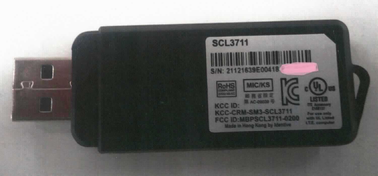 Lesegerät, im Wesentlichen bestehend aus einer mit aktiven und passiven Bauelementen bestückten, gedruckten Schaltung und Antenne in einem 24 x 8 x 66 mm großen Gehäuse mit USB-Stecker. Es dient zum Auslesen von Daten mittels RFID-Technologie.

Die Ware wird als "Maschine zum Aufzeichnen von Daten auf Datenträger in codierter Form und zum Verarbeiten solcher Daten, anderweit weder genannt noch inbegriffen" eingereiht.

Anlage: 1 Abbildung