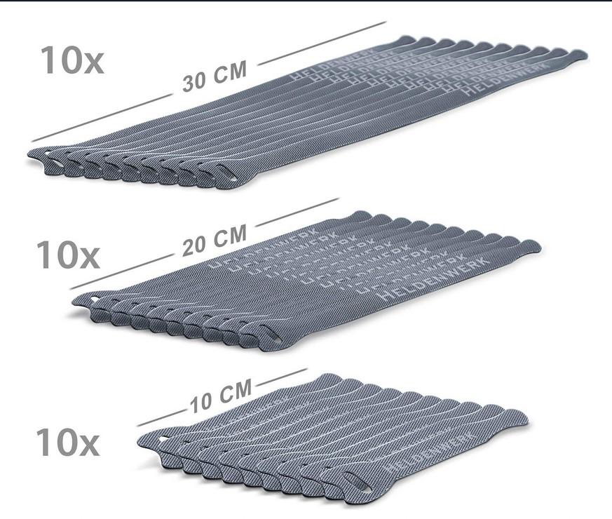 Klettbänder, Foto siehe Anlage,
- laut Antrag:
-- als 30-teiliges Set in drei verschiedenen Längen in einem Polybeutel verpackt,
-- jeweils mit einer Breite von ca. 12 mm und jeweils zehn Stück mit einer Länge von 30 cm, 
   20 cm und 10 cm; an einem Ende abgerundet, am anderen Ende ca. 8 mm breiter und in 
   Art eines Schnallenverschlusses mit ovaler Öffnung (Durchzugsöse) gearbeitet,
-- aus ca. 1,8 mm dicken, einseitig mit einer Folie aus Kunststoff (mit eingearbeiteten Wider-
   haken aus Kunststoff) laminierten Schlingengewirken aus Spinnstoffen (Meterware der 
   Position 6001),
-- mit einem Firmenlogo versehen,
-- dienen als wiederverwendbare Kabelbinder,
- anders als in quadratischer oder rechteckiger Form zugeschnitten, somit konfektioniert.

"Andere konfektionierte Waren (Klettbänder) aus Spinnstoffen, aus Gewirken"