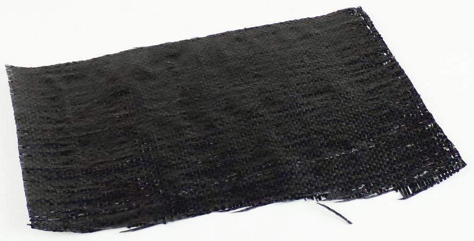 Gewebe, sog. Anti Unkrautgewebe, Art. 2567436, Foto siehe Anlage,
- als Meterware; laut Antrag mit einer Breite von 1 m und einer Länge von 20 m,
- aus ca. 3 mm breiten Streifen aus synthetischer Spinnmasse (laut Antrag Polypropylen).

"Gewebe aus Erzeugnissen der Position 5404, aus Streifen aus Polypropylen, mit einer Breite von
 weniger als 3 m"