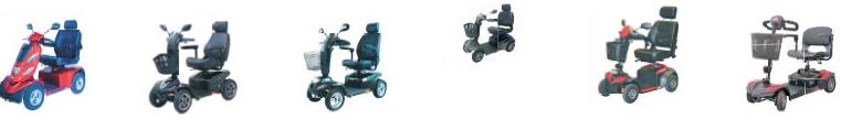 Elektromobile, sog. Scooter, Foto siehe Anlage,
- in Form von einsitzigen, mit einer waagrechten Plattform versehenen Kraftfahrzeugen zur Personen-
  beförderung,
- laut Antrag in unterschiedlichen Ausführungen und Abmessungen:
- - drei- oder vierrädrig,
- - mit elektrischen Antriebsmotoren,
- - mit kleinen Rädern,
- - mit Sitzen mit Armlehnen und Rückenlehnen mit überwiegend Kopfstützen,
- - mit separat beweglichen Lenksäulen mit Griffen und Steuerelementen,
- - mit Höchstgeschwindigkeiten je nach Modell von 6 km/h bis 18 km/h,
- können auf Straßen, Gehwegen, Fußwegen, Parkwegen, Fahrradwegen und bestimmten Freizeitwegen
  oder in Fußgängerbereichen (z. B. Einkaufszentren) genutzt werden.
- aufgrund der objektiven Beschaffenheitsmerkmale (z. B. bewegliche Lenksäulen, fehlende Fußstützen
  zum Stabilisieren der Beine) zur Verwendung von Personen ohne Behinderung vorgesehen,
- eine Einreihung in die Position 8713 als "Rollstühle oder andere Fahrzeuge für Behinderte" ist ausge-
  schlossen, da die Elektromobile nicht speziell für die Beförderung von Behinderten bestimmt sind,
  denn sie verfügen über keine besonderen Merkmale, die eine Behinderung ausgleichen würden; eine
  mögliche Verwendung auch durch behinderte Personen beeinflusst nicht die Einreihung in die Position
  8703.

"Personenkraftwagen, den Spezialfahrzeugen zur Personenbeförderung auf Golfplätzen ähnliche Fahr-
zeuge"