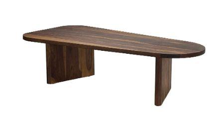 Bei dem "Wohnling Couchtisch 120 cm" handelt es sich um einen annähernd ovalen Holztisch mit zwei schräg zulaufenden Standbeinen; 120 cm x 60 cm x 32 cm (B x T x H). 
Das noch nicht zusammengesetzte Erzeugnis ist dazu bestimmt, auf den Boden gestellt zu werden und dient der Einrichtung von Wohnzimmern.

Die verpackte Ware ist als "anderes als von den Positionen 9401 und 9402 erfasstes Möbel, aus Holz, von der in Ess- und Wohnzimmern verwendeten Art" einzureihen.