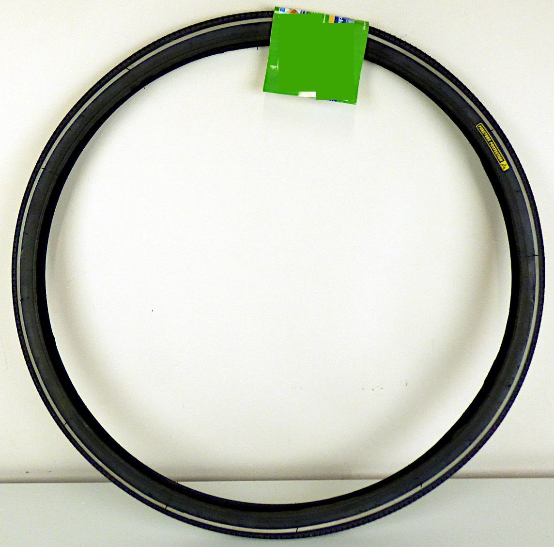 Angaben des Antragstellers:
Fahrraddecke in der Größe 28 x 1,4 aus nylonverstärktem Kautschuk.

Feststellungen an einem Warenmuster:
Schwarze Fahrraddecke mit einem Durchmesser von ca. 71 cm.

Befund:
Die Ware ist als neuer Luftreifen aus Kautschuk von der für Fahrräder verwendeten Art einzureihen.
