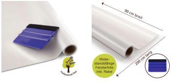 Angaben des Antragstellers:
Bei der Ware handelt es sich um eine selbsthaftende Fensterfolie (statische Rollenfolie ohne Klebstoff). Die Ware wird in einer Breite von 90 cm bzw. 45 cm und mit einer Länge von 200 cm vertrieben. Die transparente, rechteckige Kunststofffolie aus Polyethylenterephthalat weist eine Dicke von ca. 0,1 mm auf.

Ein Warenmuster wurde nicht vorgelegt. Die Ware wurde anhand von Produktinformationen veranschaulicht.

Befund:
Es handelt sich um eine andere Kunststofffolie aus Polyethylenterephthalat, mit einer Dicke von 0,35 mm oder weniger.