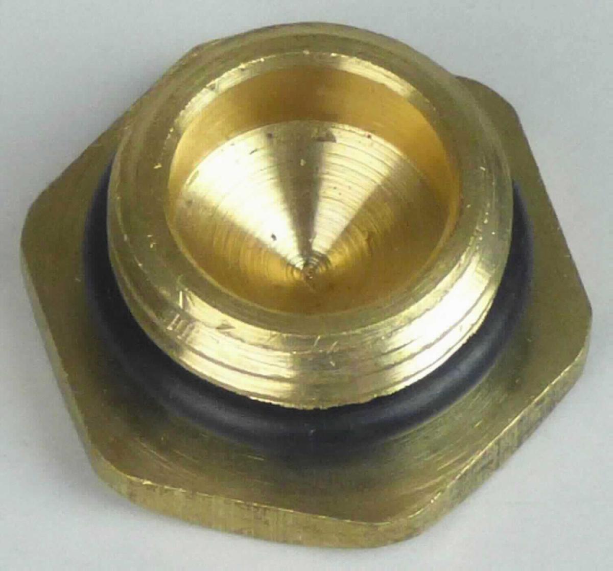 Es handelt sich um einen sog. Stopfen aus Messing - Antragstellerangaben - in Form
eines Hohlerzeugnisses mit Außengewinde, das an einem Ende zu einem Außensechskant
ausgearbeitet und mit einem O-Ring aus Kautschuk oder Kunststoff zur Abdichtung versehen ist.
Das Erzeugnis soll zum Verschließen eines Schrägsitzventils dienen und ist in einem Kunststoff-
beutel aufgemacht. Aufgrund der neutralen Formgebung liegt kein erkennbares Teil für Armaturen
der Position 8481 vor, so dass eine allgemeine Verwendungsmöglichkeit gegeben und der Werk-
stoff Messing (unedles Metall aus einer Kupfer-Zink-Legierung) charakterbestimmend ist.

Abbildung siehe Anlage.
Derartige Erzeugnisse gehören als "Schrauben aus Kupfer, mit Gewinde" zum
TARIC-Code 7415 3300 00.