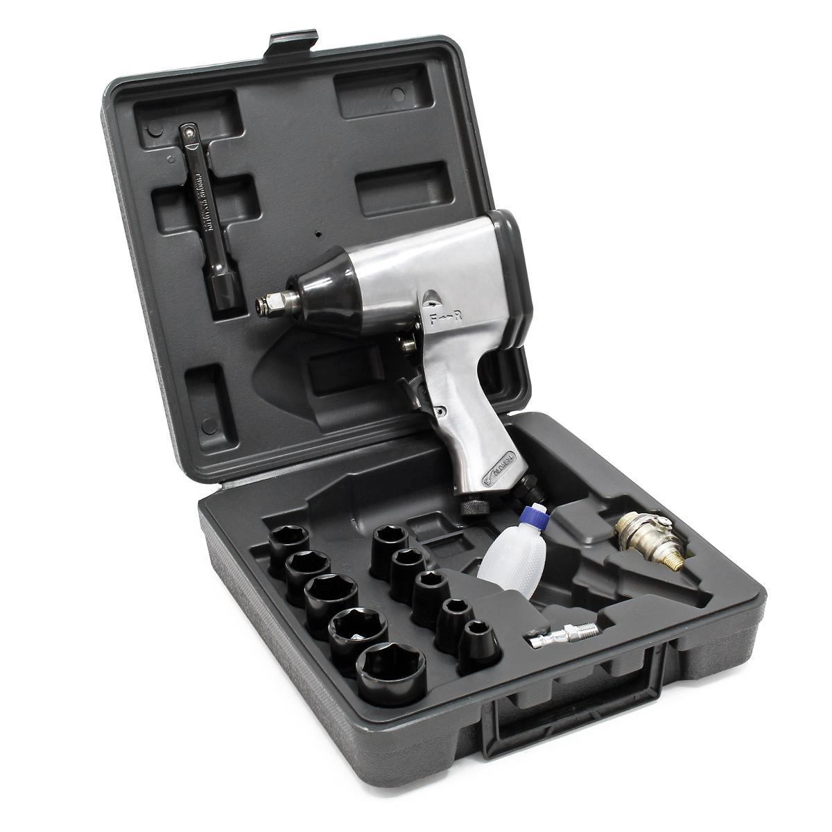 Druckluft-Schlagschrauber-Set (Abbildung siehe Anlage)
- pistolenförmiges Gehäuse mit Amboss, Kontrollventil, Auslöser, Luftregulierer,
  Lufteinlass, Innsechskantschlüssel und zehn Kraftstecknüssen,
- zum Ein- und Festdrehen von Verbindungs- bzw. Befestigungsschrauben,
- zusammen mit einem besonders gestalteten und zum dauernden Gebrauch
  konstruierten Koffer mit Beipack (Schnelllkupplung, Ölkännchen, Verlängerung)
  in einer Verkaufseinheit.
Der Druckluft-Schlagschrauber bestimmt den Charakter des Ganzen.

"Pneumatisch betriebenes Werkzeug, von Hand zu führen, keine Ware des TARIC-Codes 8467 1110 00
  (Warenzusammenstellung in Aufmachung für den Einzelverkauf mit nicht charakterbestimmendem
  Beipack, in einem zum dauerhaften Gebrauch aufgemachten Koffer) - Druckluft-Schlagschrauber-Set"