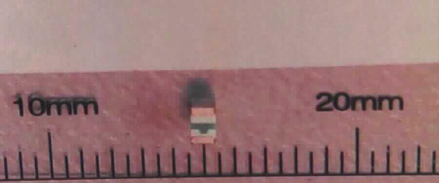 Leuchtdiode (Abbildung siehe Anlage),
- aus einem rot-leuchtenden Leuchtdiodenchip (Wellenlänge 632 nm),
  montiert in einem SMT-Gehäuse mit klarsichtiger Linse und zwei elektrischen
  Anschlusskontakten (Abmessungen: 1,6 x 0,8 x 0,8 mm),
- keine Elemente für die Stromversorgung oder -regelung enthaltend.

"Leuchtdiode (LED)"