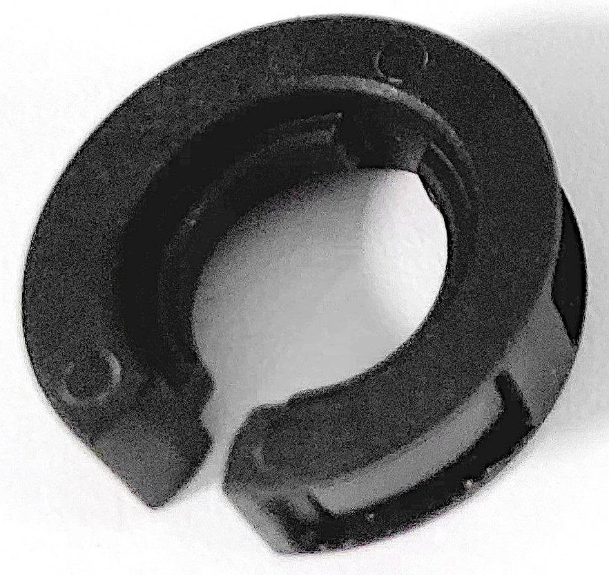 Magnetring, fischer Clip FGC 100-N magnetisch, Art.-Nr. 553715
(Abbildung siehe Anlage),
- mit einem Dauermagneten aus einer Neodym-Eisen-Bor-Legierung,
  eingebettet in ein annähernd ringförmiges Spritzgussteil aus Kunststoff,
- zum Befestigen von magnetisch haftenden Gegenständen (z.B. Unterlegscheiben)
  nach dem Anbringen auf das Nasenstück eines gasbetriebenen Setzgerätes.
Der Dauermagnet bestimmt den Charakter des Ganzen.

"Dauermagnet aus Metall, Neodym enthaltend, nicht von den TARIC-Codes 8505 11 10 10
 bis 8505 11 10 75 erfasst (zusammengesetzte Ware aus charakterbestimmendem Dauermagneten
 und Kunststoffgehäuse)