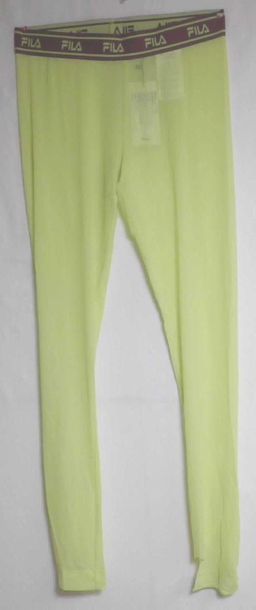 Lange Hose, Größe S, Foto siehe Anlage,
- in einem Polybeutel verpackt,
- aus ca. 0,3 mm dicken, einfarbigen Gewirken aus laut Antrag 92 % Nylon und 8 % Elasthan (beides synthetische
  Chemiefasern) ,
- in der Taille abschließend, mit einem angesetzten, ca. 4 cm breiten, elastischen Taillenbund,
- ohne Öffnung und ohne Verschluss,
- ohne Hinweise auf den Trägerkreis (unisex),
- mit knöchellangen Hosenbeinen,
- an den Beinabschlüssen durch Umschlagen und Festnähen gesäumt und mit ca. 18 cm hoch reichenden 
  Reißverschlussöffnungen ausgestattet.

"Lange Hose, aus Gewirken, für Frauen, aus synthetischen Chemiefasern"