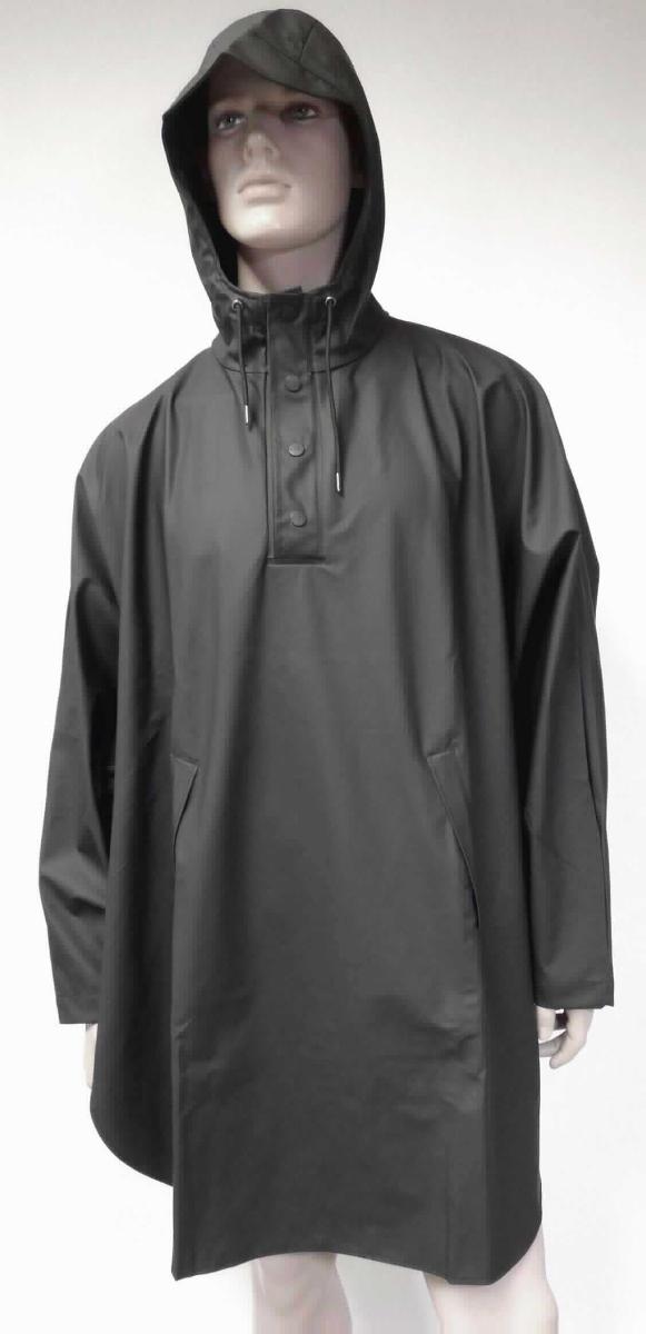 Kleidungsstück, sog. Rains - Poncho black, in Größe L, Foto siehe Anlage,
- den Umhängen und Mäntel ähnlich gearbeitet,
- aus ca. 0,4 mm dicken, einfarbigen, einseitig (Außenseite) mit einer geprägten Kunststofffolie (kein Zellkunststoff) 
  überzogenen Gewirken der Position 5903,
- bis über den halben Oberschenkel reichend (Rückenlänge: ca. 102 cm), 
- mit einer angesetzten Kapuze mit Kordelzug,
- vorn mit einer kurzen Öffnung mit Druckknopfverschluss von links über rechts,
- seitlich im unteren Bereich offen, im oberen Bereich etwa bis Taillenhöhe mit Druckknöpfen ausgestattet, 
  die lange Ärmel (sog. Fledermausärmel) bilden,
- an allen Rändern durch Umschlagen und Festnähen gesäumt.

"Kleidung aus Gewirken der Position 5903"