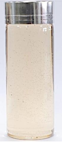 Angaben:
Flüssiges, schwach viskoses, gelbes Reaktionsgemisch, z. B. in 190 kg-Stahlfässern. Antioxidans für gute Prozess- und Langzeitthermostabilität. Verwendung als Antioxidationsmittel u. a. für Kunststoffe, Beschichtungen (Farben, Lacke), Klebstoffe und Polyole. Zur Zusammensetzung wurde vertrauliche Angaben gemacht.

Befund:
Verschiedene Erzeugnisse der chemischen Industrie; zubereitete Antioxidationsmittel und andere zusammengesetzte Stabilisatoren für Kautschuk oder Kunststoffe: andere: zubereitete Antioxidationsmittel.