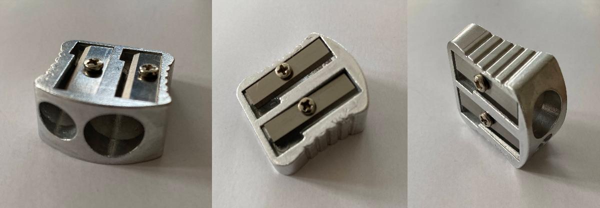 „ Anspitzer aus Metall“

- doppelter Bleistiftanspitzer, bestehend aus
-- zwei Klingen aus unedlem Metall welche mit jeweils einer Schraube (Kreuzschlitz)
   befestigt sind (auswechselbar)
-- einem Gehäuse aus unedlem Metall

- zum Anspitzen von kleinen und mittelgroßen Stiften

- ohne Vorrichtung zur Befestigung an einem Tisch

- maximale Abmessungen: etwa 2,4 x 3 x 1 cm

Abbildung siehe Anlage.

Derartige Erzeugnisse gehören als "andere Schneidwaren (Bleistiftspitzer) mit Klinge aus unedlem Metall“ zum TARIC-Code 8214 1000 00.