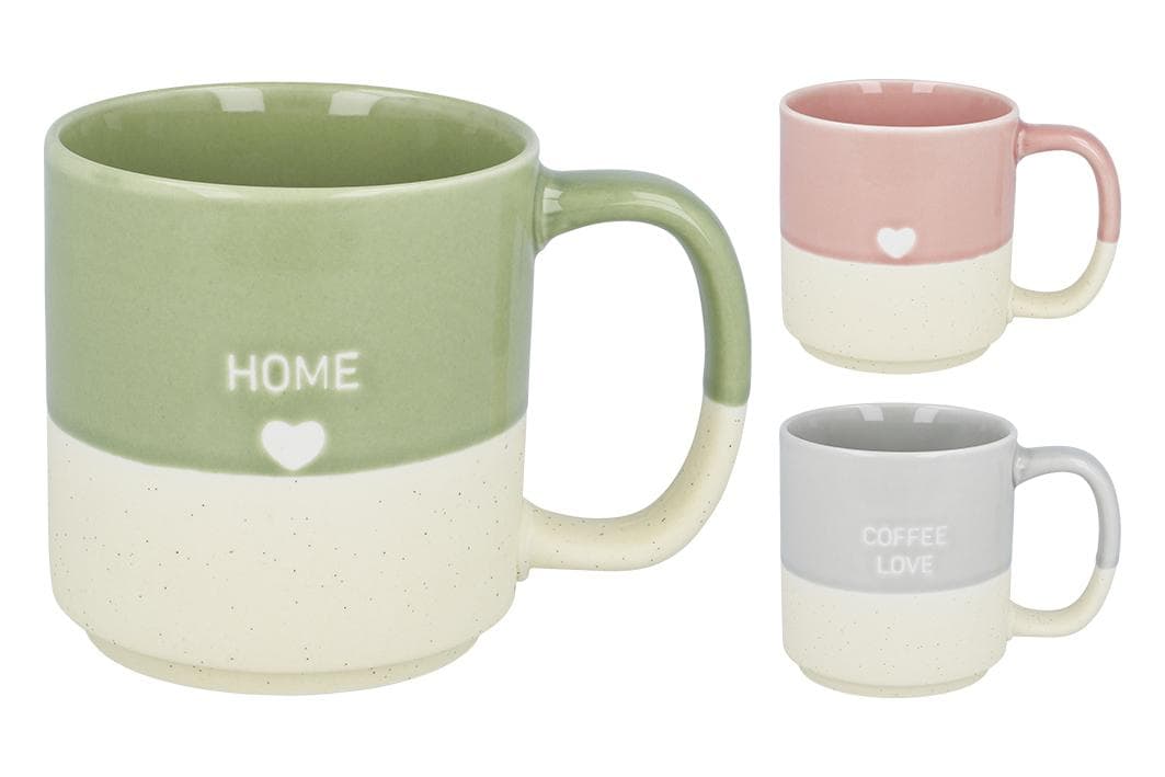 Geschirr aus Porzellan, Foto siehe Anlage,
- innen vollständig und außen im oberen Bereich glasierte, farbige, becherförmige Tasse
  mit Henkel,
- außen mit Motiven und Schriftzügen versehen; im unteren, unglasierten Bereich gesprenkelt,
- in den Abmessungen: ca. 8﻿,﻿2 cm (Durchmesser) x 9 cm (Höhe),
- keramisches Erzeugnis, nach der Formgebung gebrannt, tonmineralhaltiges Material enthaltend,
- nach dem Ergebnis der wissenschaftlichen Untersuchung aus Porzellan,
- in drei verschiedenen Ausführungen.

"Geschirr (Tassen), aus Porzellan"