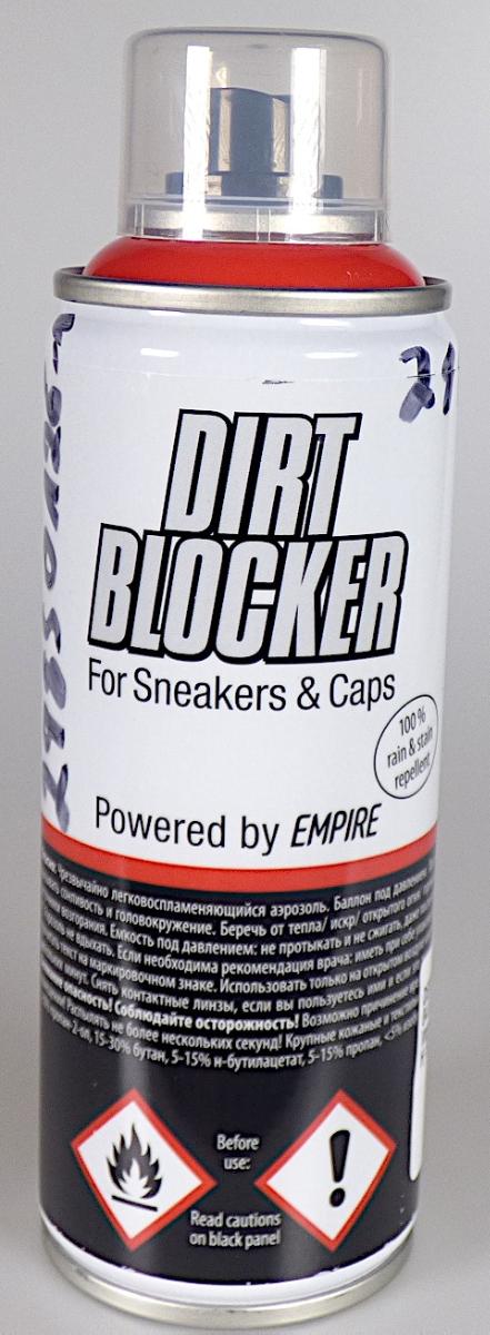 Angaben:
Empire Dirt Blocker for Sneakers & Caps; Imprägnierspray; geeignet für Schuhe und Caps; schützt vor Nässe und Schmutz; Lösung von Polymeren in organischen Lösungsmitteln.

Warenbeschaffenheit:
Leicht gelbliche, einen klebenden Film bildende Flüssigkeit in Einzelverkaufsaufmachung (200 ml-Spraydose).

Befund:
Lösung im Sinne der Anmerkung 4 zu Kapitel 32 (Lösungen von Erzeugnissen der Positionen 3901 bis 3913 in flüchtigen organischen Lösungsmitteln, wenn der Anteil des Lösungsmittels 50 GHT der Lösung übersteigt).