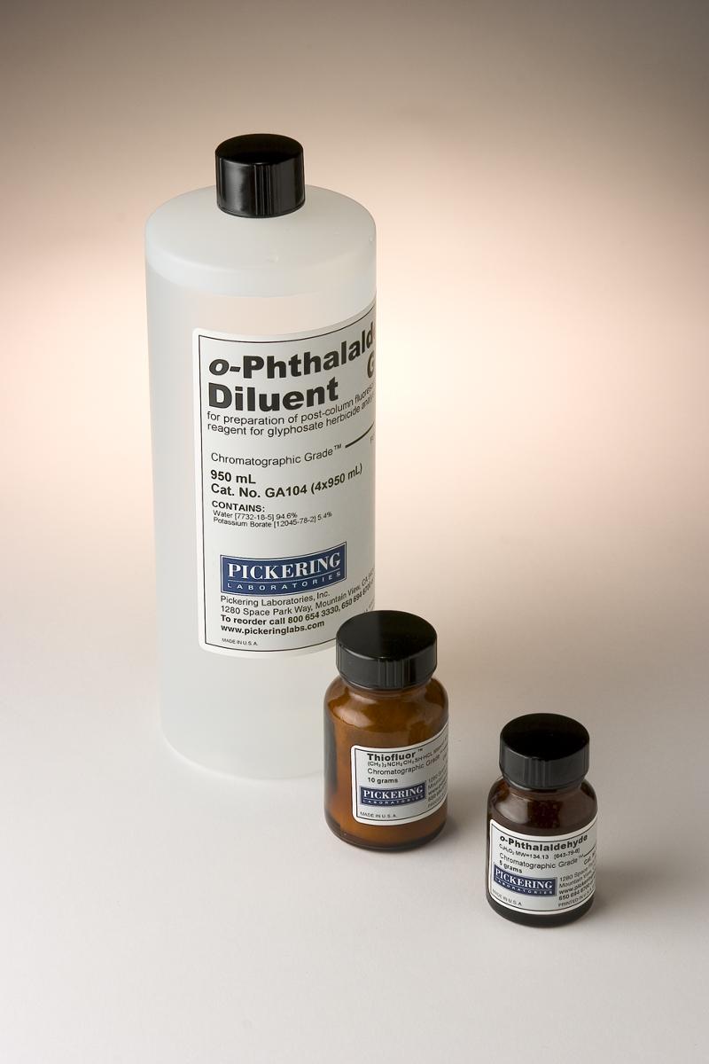 Kaliumborat-Lösung

Bei der Ware handelt es sich um eine wässrige Lösung aus 2-12% Kaliumborat (CAS 12045-78-2). Die Lösung wird in Gebinden zu 4 x 950 ml gehandelt. Sie wird in der flüssigchromatographischen Analyse von o-Phthalaldehyd verwendet.

Die Ware ist als Metallsalz einer anorganischen Säure; Borate; Peroxoborate (Perborate); andere Borate, andere, in die Unterposition 2840 2090 der Kombinierten Nomenklatur einzureihen.