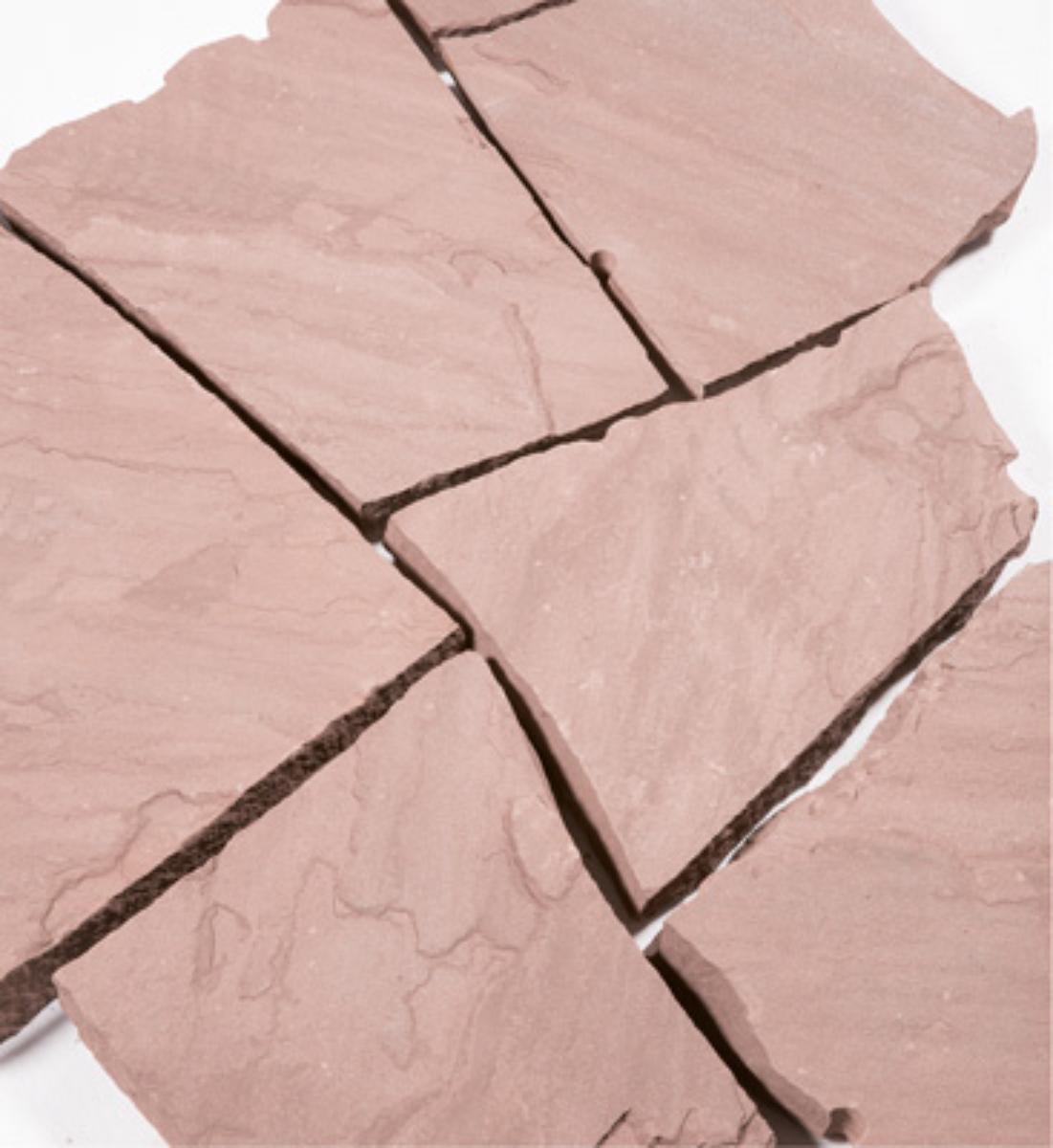 Angaben:
Polygonalplatten WESER SANDSTEIN, Bearbeitung: Oberfläche spaltrau, Kanten teils mit Bohrlöchern; Material: Sandstein; Farbe: dunkelrot.

Befund:
Pflasterplatten aus Naturstein.