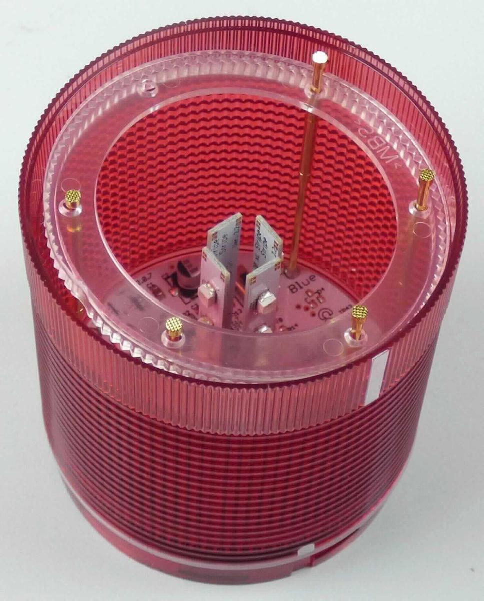 LED-Einheit für Signalsäulen (Abbildung s. Anlage),
- mit mehreren mit LEDs und weiteren elektrischen Bauelementen bestückten gedruckten 
  Schaltungen, montiert in einem runden, rot eingefärbten Kunststoffzylinder, mit einem 
  Durchmesser von ca. 70 mm, einem Bajonettverschluss und elektrischen Anschlussstiften
  auf der Unterseite, für eine Spannung von 24 V AC/DC,
- zur Abgabe von rotem Signallicht (Dauerlicht, Blinklicht) nach Zusammenbau mit einem 
  Montagefuß, einer Stromversorgungseinheit und Abdeckung zu einer sog. Signalsäule (IP65),
- zum Abgeben von Lichtsignalen für verschiedene Bereiche,
- in einer gemeinsamen Verkaufsverpackung mit Beipack (Produktbeschreibung).
Die Signalleuchten-Einheit bestimmt den Charakter der Warenzusammenstellung.

"Elektrisches Sichtsignalgerät, kein Gerät der Position 8512 oder 8530, keine Ware der Unterpositionen (HS) 8531 10 und 8531 20, kein Läutwerk, Summer, Türklingel oder ähnliches Gerät, in Warenzusammenstellung in Aufmachung für den Einzelverkauf mit nicht charakterbestimmendem Beipack, unvollständig"