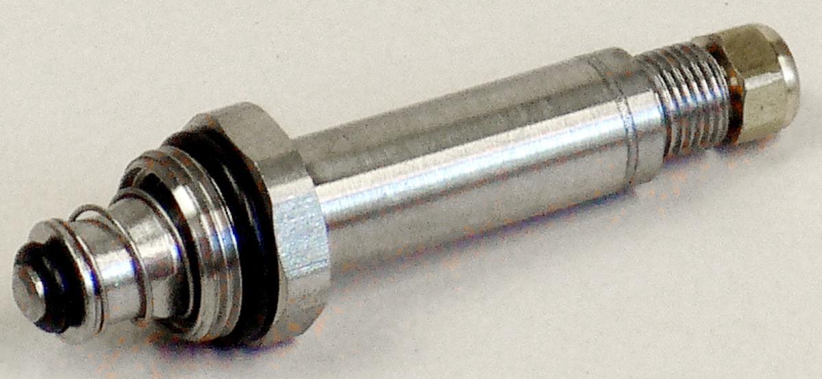 Sog. Einlassventil
- aus einem zylindrischen Ventilgehäuse (Länge ca. 6 cm) aus rostfreiem Stahl, mit
  integriertem Stahl-Kolben, einseitig mit angesetzter Spiralfeder und Gewindeanschluss
  (Abbildung siehe Anlage),
- noch nicht zusammengesetzt,
- konzipiert zur Integration in ein Druckluftpumpensystem zur Behandlung des venösen
  und arteriellen Blutgefäßsystems,
- zur Regelung des Einlasses des Durchflussmediums.

"Armatur für Rohr- und Schlauchleitungen, Ventil für die pneumatische Energieübertragung - sog. Einlassventil“