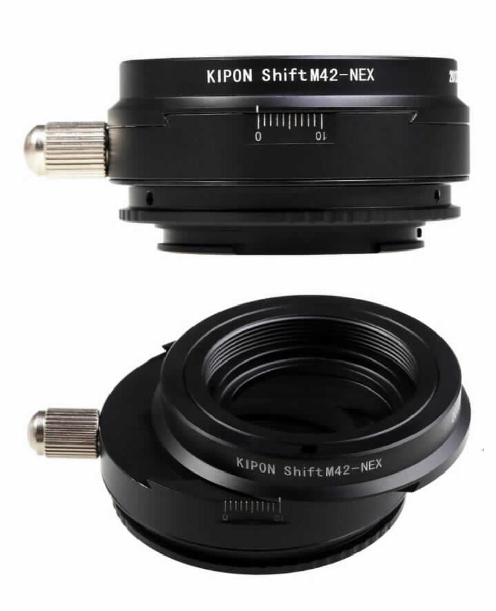Bajonettzwischenring, sog. Kipon Shift Adapter für M42 auf Sony E, im Wesentlichen bestehend aus einem Metall -Adapterring (Gewicht ca. 145 g) mit Bajonettanschluss und einem Gegenanschluss für Systemkameras.
Äußere Form: siehe Abbildung in der Anlage.
Der präzise gefertigte Adapter rastet im Bajonettanschluss der Kamera ein. Der Anschluss zwischen Adapter, Kamera und Objektiv ist mechanisch, es erfolgt keine elektronische Datenübertragung. Blende, Fokussierung etc. werden manuell eingestellt, die Scharfstellung ins Unendliche ist möglich. Die Shift-Funktion minimiert jegliche Verzerrungen, die entstehen können, wenn Objekte als Winkel betrachtet werden. Der Adapterring dient als Anschlussstück zwischen Objektiven der M42 Serie an spiegellose Kameras der Sony E mount NEX Serie mit Bajonettanschluss.

Die Ware wird als "Zubehör, erkennbar hauptsächlich bestimmt für Objektive für Kameras, die nicht von den Unterpositionen (TARIC) 9002 1100 15 bis 9002 1100 85 erfasst werden" eingereiht.