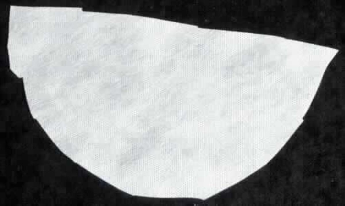 Vliesstoff, Foto siehe Anlage,
- als Meterware, laut Antrag mit einer Breite von ca. 160 cm,
- laut Untersuchungsergebnis:
-- aus synthetischen Filamenten (laut Antrag Polypropylen),
-- punktuell thermisch verfestigt,
-- weder bestrichen noch überzogen,
-- einlagig,
-- kein melt blown,
- mit einem Quadratmetergewicht von laut Antrag ca. 65 g.

"Vliesstoff, aus synthetischen Filamenten, mit einem Quadratmetergewicht von mehr als 25 g bis 70 g,
 weder bestrichen noch überzogen, anderer als in den Unterpositionen 5603 1290 10 bis 5603 1290 60
 genannte"