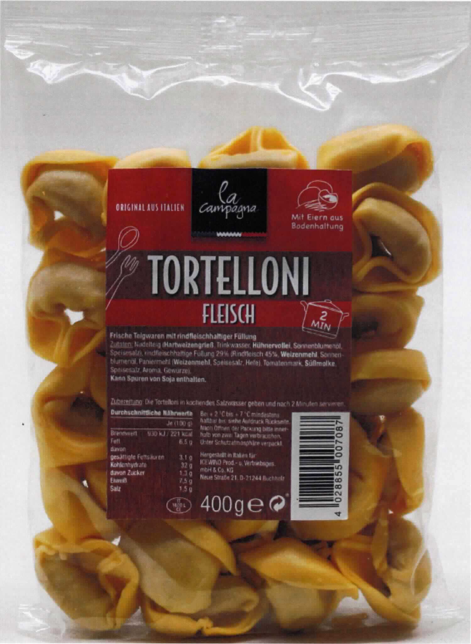 Tortelloni mit Fleischfüllung

Beschreibung des vorgelegten Warenmusters:
Gelbliche, handelsübliche Tortellini, ca. 4,0 cm x 3,5 cm x 1,5 cm groß, nach dem Auftauen weich (Teig jedoch nicht mehr knetbar), mit grauer, gegarter, fleischhaltiger Füllung; original verpackt in rot-braun etikettiertem Klarsichtkunststoffbeutel; der Etikettaufdruck enthält Angaben zum Erzeugnis (Frische Teigwaren mit rindfleischhaltiger Füllung), zum Nettoinhalt (400 g), zu den Zutaten (siehe Feld 8) und zur Zubereitung (Die Tortelloni in kochendes Salzwasser geben und nach 2 Minuten servieren); Aufbewahrung zwischen 2 °C und 7 °C; hergestellt in Italien. 
Nach der Herstellungsbeschreibung und den Hinweisen zur Zubereitung ist von vorgekochten Nudeln auszugehen.

Gehalt an Fleisch: 20 GHT oder weniger (abgeleitet aus der Zutatenliste in Verbindung mit den Nährwertangaben)
Wurst und ähnliche Erzeugnisse, Schlachtnebenerzeugnisse einschließlich Fette: nach der Zutatenliste nicht enthalten
Reis: nach der Zutatenliste nicht enthalten. 

Teigwaren gefüllt, weniger als 20 GHT Wurst und ähnliche Erzeugnisse, Fleisch und Schlachtnebenerzeugnisse jeder Art, einschließlich Fette jeder Art oder Herkunft, enthaltend, gekocht, keinen Reis enthaltend.