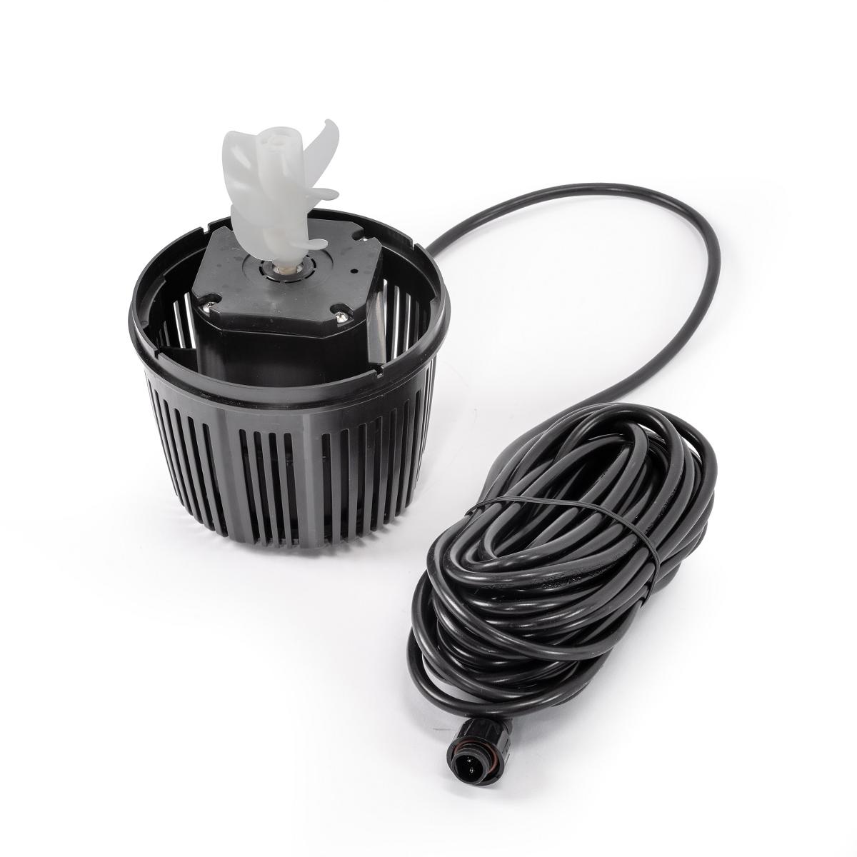 Motor mit Impeller (Abbildung siehe Anlage),
- aus einem Elektromotor mit Impeller eingesetzt in einem gitterartig durch-
   brochenen Gehäuseunterteil eines Fischteichbelüfters aus Kunststoff mit 
   fest angeschlossenem Kabel mit 2- poligem Anschlussstecker für ein Solarmodul, 
- mit einer Betriebsspannung von 18 V,
- erkennbar zum Einbau in einen schwimmenden Fischteichbelüfter für dessen Antrieb 
  bestimmt.

"Teil, erkennbar ausschließlich bestimmt für mechanische Geräte mit eigener Funktion, in Kapitel 84 anderweit weder genannt noch inbegriffen, keine Ware der TARIC-Codes  8479 9015 00  bis 8479 9070 85"