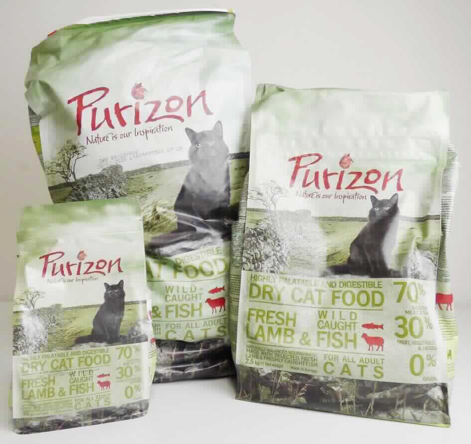 Antragsangaben: Alleinfuttermittel für ausgewachsene Katzen. Sorte: Lamm & Fisch in den Verpackungseinheiten 400 g, 2,5 kg und 6,5 kg. Zusammensetzung (Auszug): frisches und getrocknetes Lammfleisch, Kartoffeln, tierisches Fett, Ei (getrocknet), frischer und getrockneter Hering, Fischöl, hydrolisierte tierische Proteine, Erbsenfasern und weitere Stoffe.

Beschaffenheit der vorgelegten Warenmuster: Originalkunststoffbeutel in Aufmachung für den Einzelverkauf, darin kleine, harte, dunkelbraune, runde, scheibenförmige Stücke.
Stärke in der Ware (VO (EG) Nr. 121/2008)*: mehr als 10 GHT bis 30 GHT.
Milcherzeugnis in der Ware (gemäß Angabe): keine.

Zubereitung von der zur Fütterung verwendeten Art, Hunde- und Katzenfutter in Aufmachung für den Einzelverkauf, Stärke enthaltend, mit einem Gehalt an Stärke von mehr als 10 bis 30 GHT, keine Milcherzeugnisse enthaltend oder mit einem Gehalt an Milcherzeugnissen von weniger als 10 GHT.