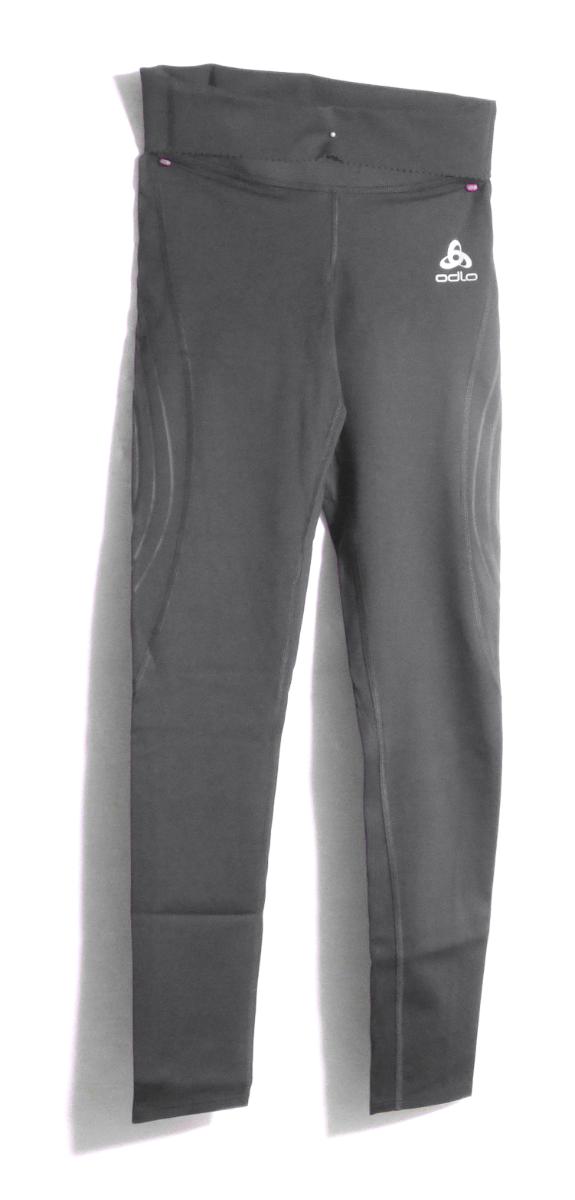 Formslip, sog. Tights long length Compact, Art. 360821, Größe S, Foto siehe Anlage,
- in einem Polybeutel verpackt,
- in der Taille abschließend, wird in der Art einer Leibbinde um die Taille und um den Bauch getragen;
  mit einem in der Art von langen Unterhosen gearbeiteten Slipteil,
- aus ca. 0,5 mm dicken, einfarbigen und musterbildend bedruckten Gewirken aus laut Antrag 
  83 % Polyamid und 17 % Elasthan (beides synthetische Chemiefasern),
- im Bereich der ca. 11,5 cm hohen "Leibbinde" aus einem zweilagigen Flächenerzeugnis mit einer
  Außen- und Innenlage aus Gewirken,
- ohne Öffnung und ohne Verschluss,
- im Schrittbereich mit Zwickel,
- an den Beininnenseiten mit Flachnähten gearbeitet,
- mit langen Hosenbeinen, an den Beinabschlüssen durch Umschlagen und Festnähen gesäumt,
- kennzeichnet sich insbesondere aufgrund der Ausstattung nicht als Miederhose; wegen der Verar-
  beitung mit einem Slipteil liegt auch keine Leibbinde vor; nach Schnitt und Ausstattung ist die Ware
  dazu bestimmt, gewisse Teile des Körpers zu stützen; somit keine (Unter-)Hose.

"Den Hüftgürteln ähnliche Ware, aus Gewirken, andere als in den Unterpositionen 6212 10 bis 6212 30
 genannte"